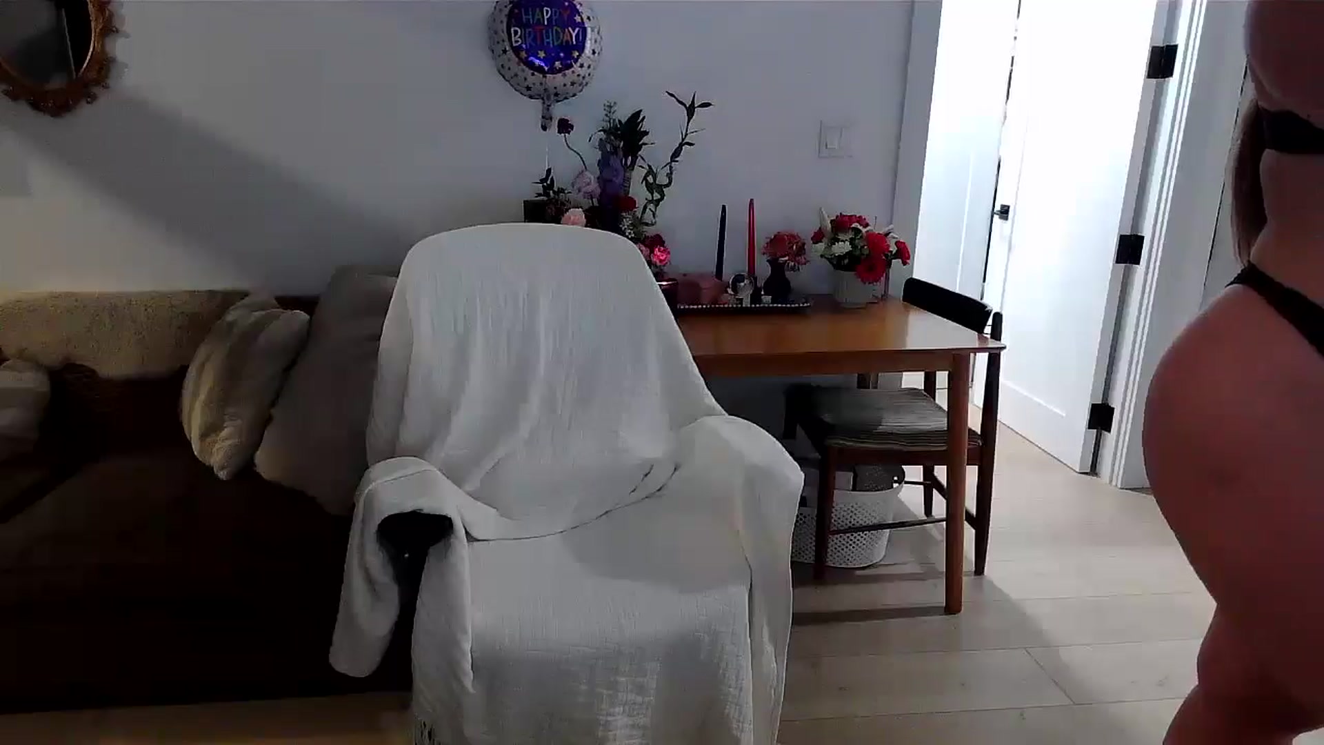 Gallery image thumbnail from dayummcharlie's myfreecams stream on, 01/14/2026, 05:49 image 10 of 20