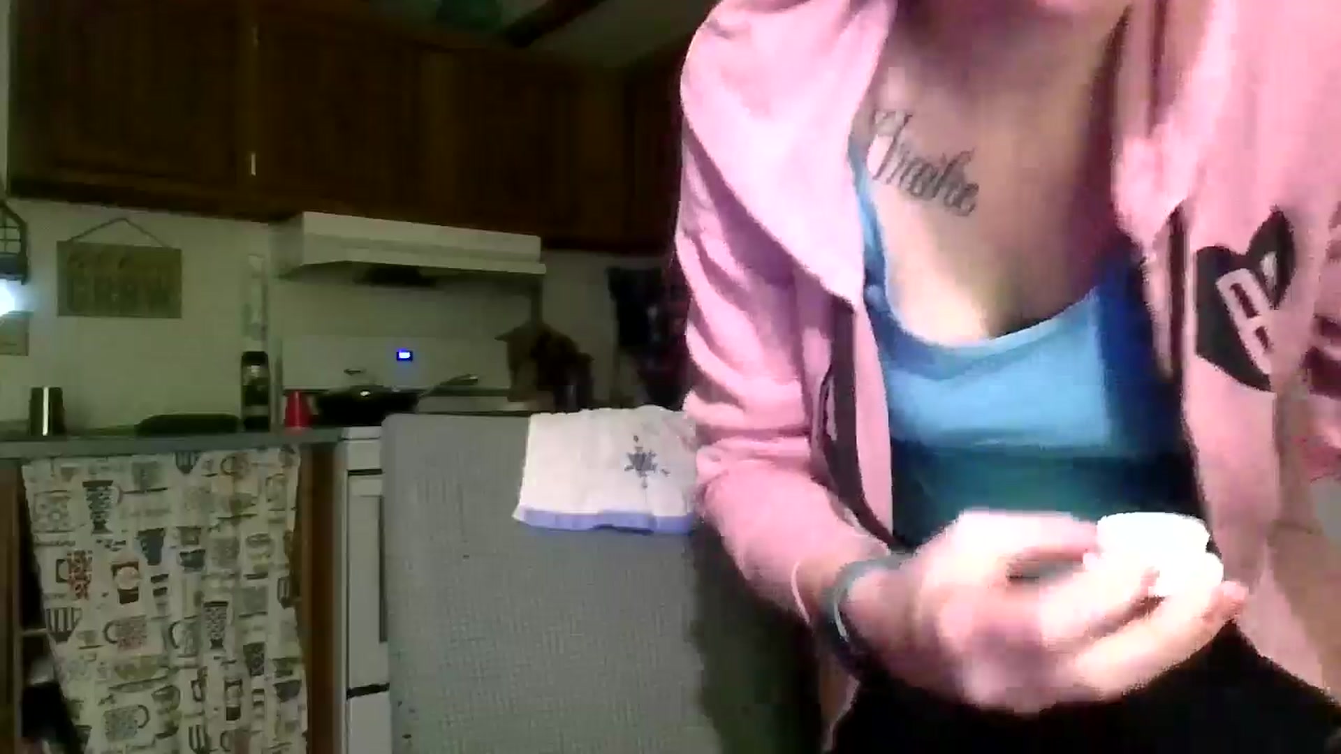 Gallery image thumbnail from deezyxo's myfreecams stream on, 11/17/2024, 12:06 image 2 of 20