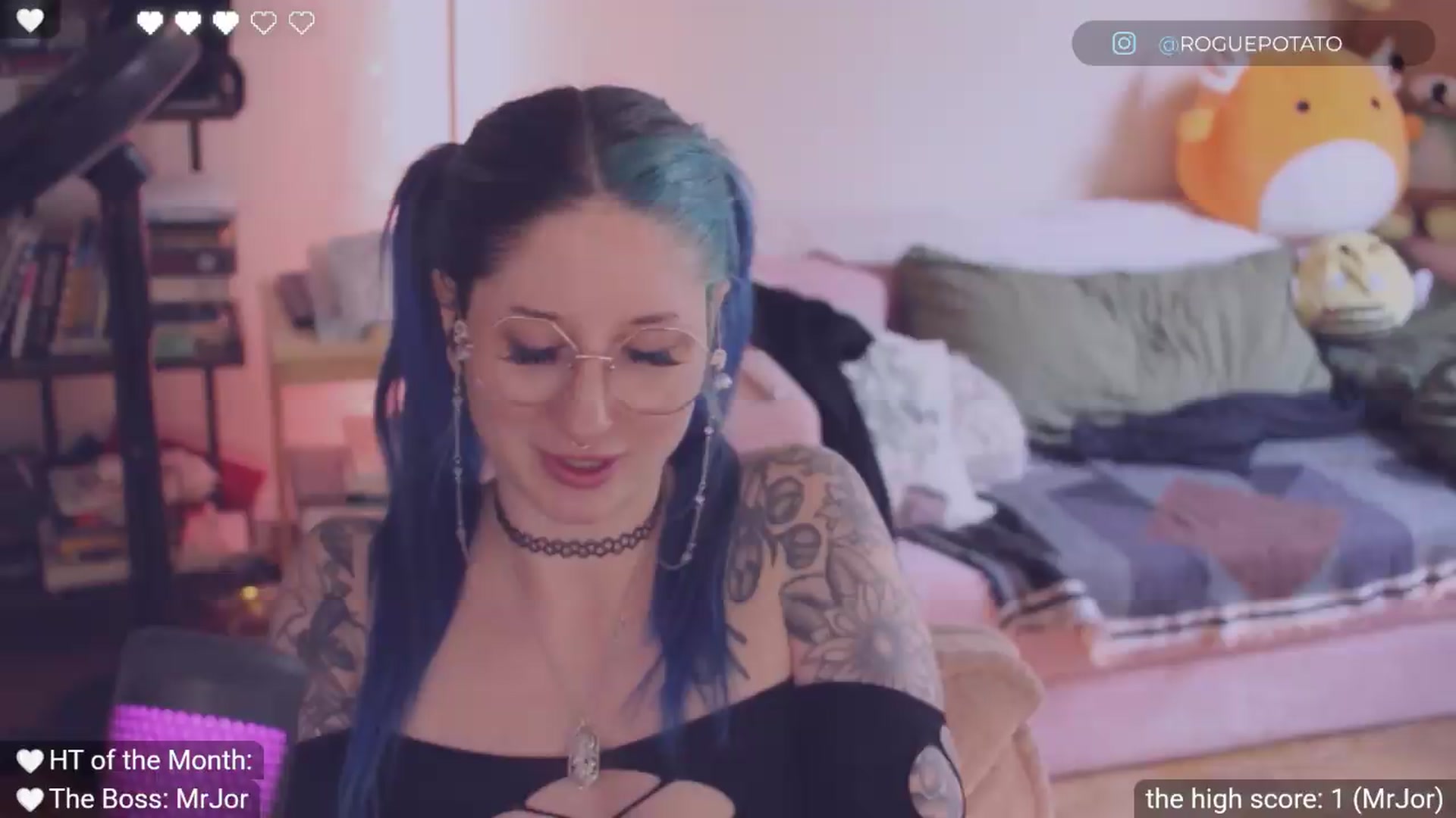 Gallery image thumbnail from definitelykev1n's myfreecams stream on, 07/04/2026, 24:18 image 4 of 20