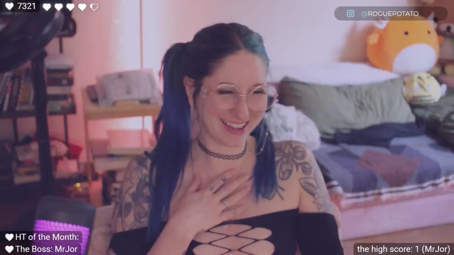 Gallery image thumbnail from definitelykev1n's myfreecams stream on, 07/04/2026, 24:18 image 5 of 20