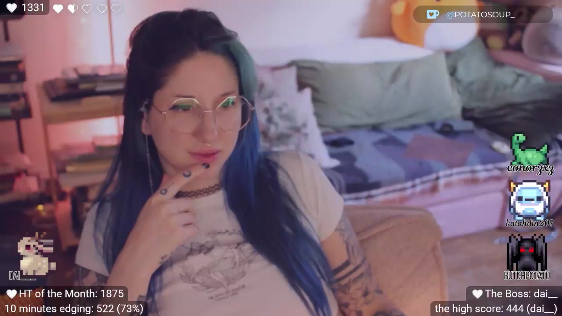 Gallery image thumbnail from definitelykev1n's myfreecams stream on, 07/12/2026, 24:37 image 12 of 20