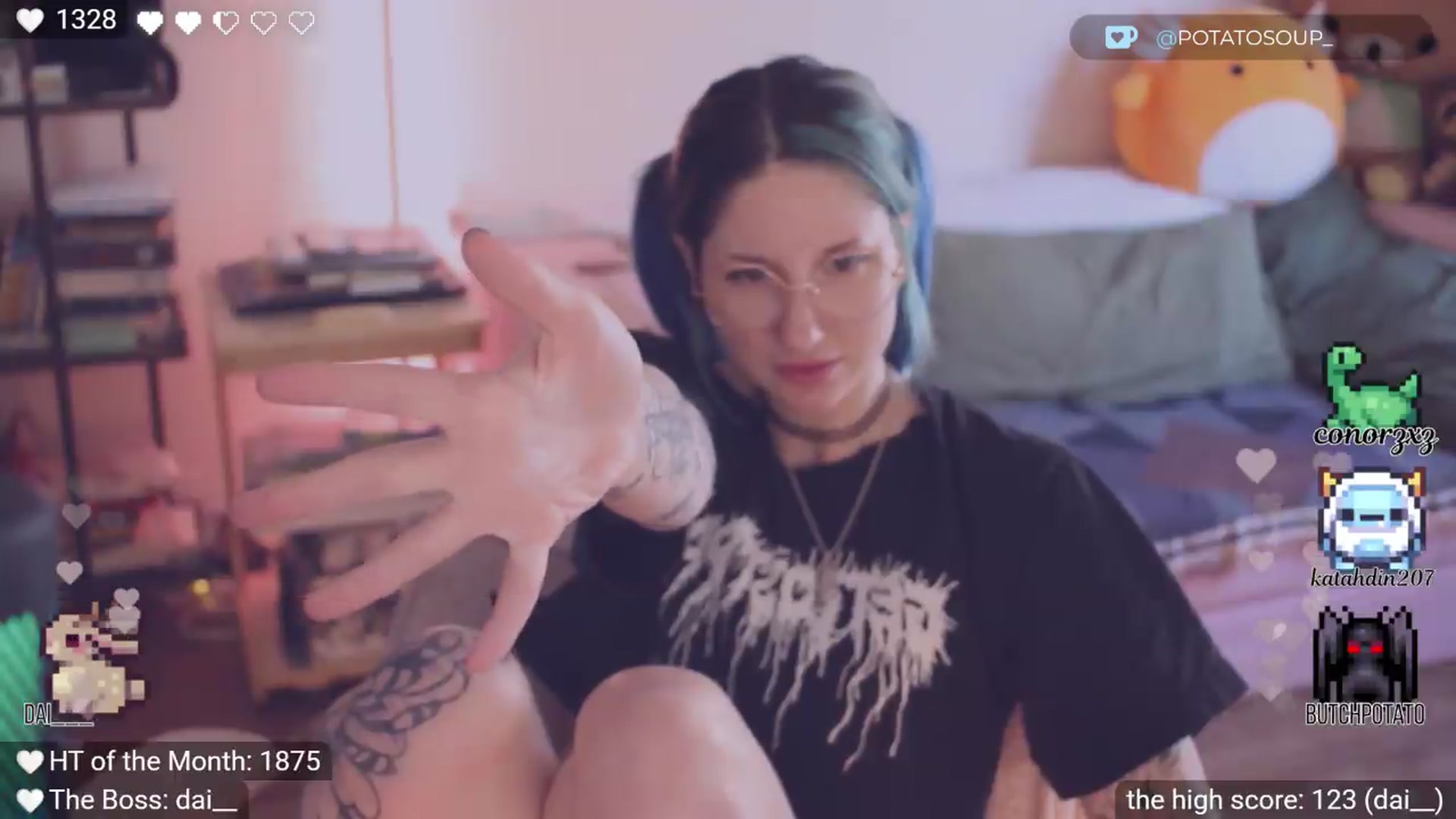 Gallery image thumbnail from definitelykev1n's myfreecams stream on, 07/13/2026, 24:14 image 13 of 20