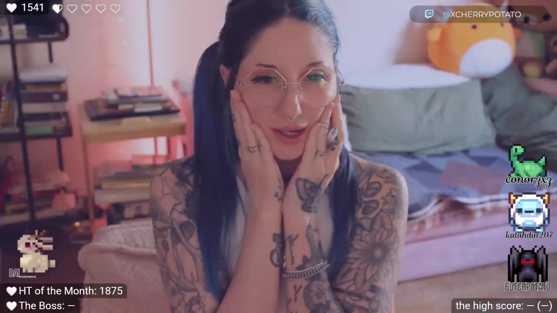 Gallery image thumbnail from definitelykev1n's myfreecams stream on, 07/16/2026, 24:23 image 3 of 20