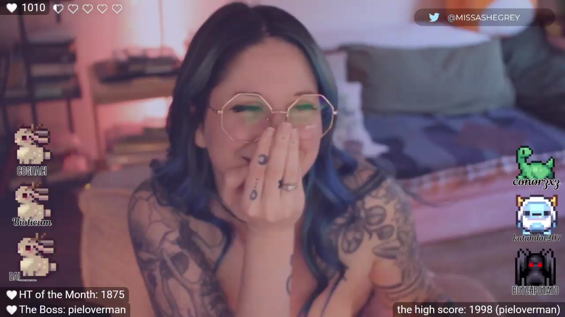 Gallery image thumbnail from definitelykev1n's myfreecams stream on, 07/18/2026, 01:23 image 17 of 20