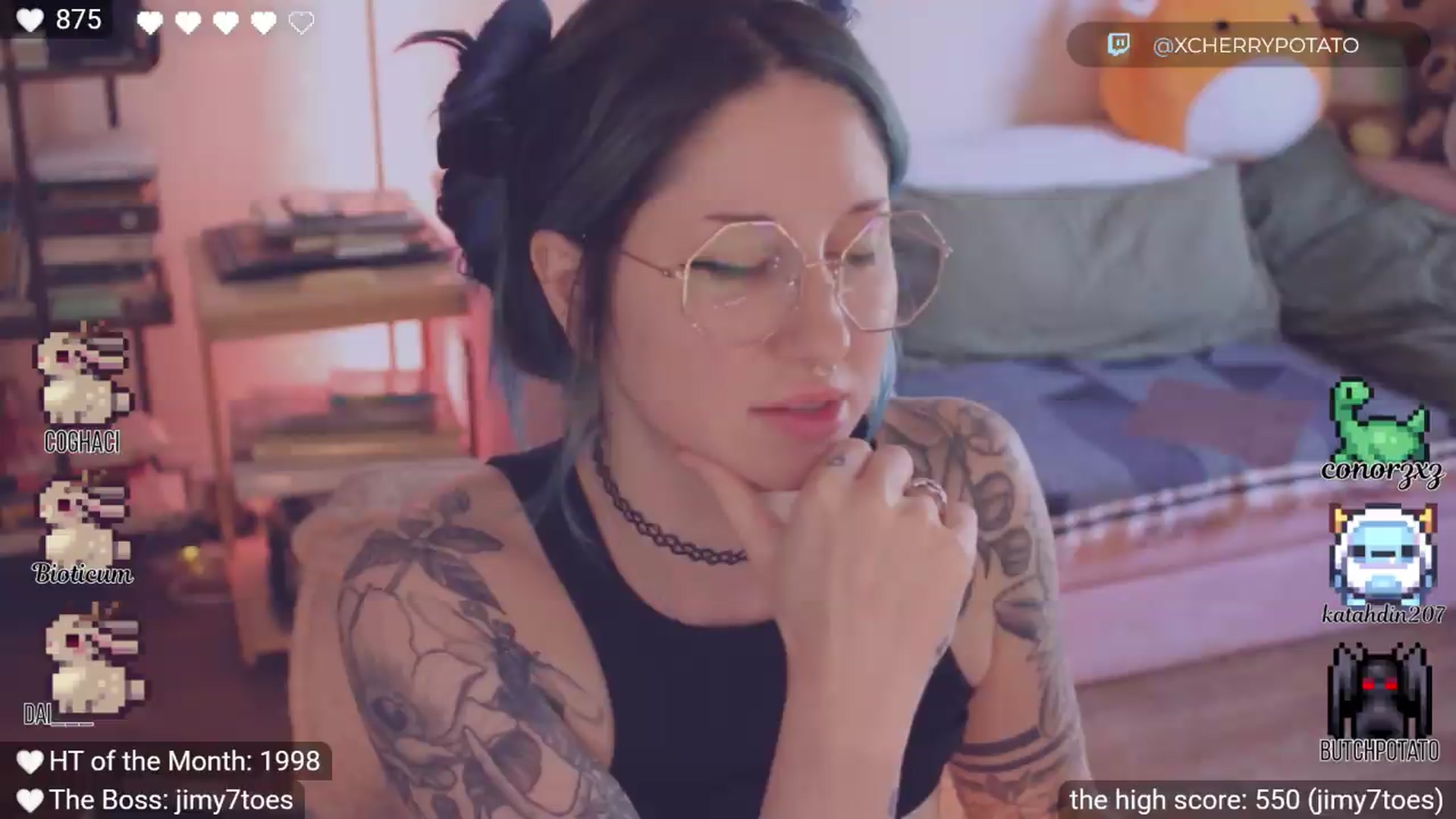 Gallery image thumbnail from definitelykev1n's myfreecams stream on, 07/20/2026, 24:06 image 18 of 20