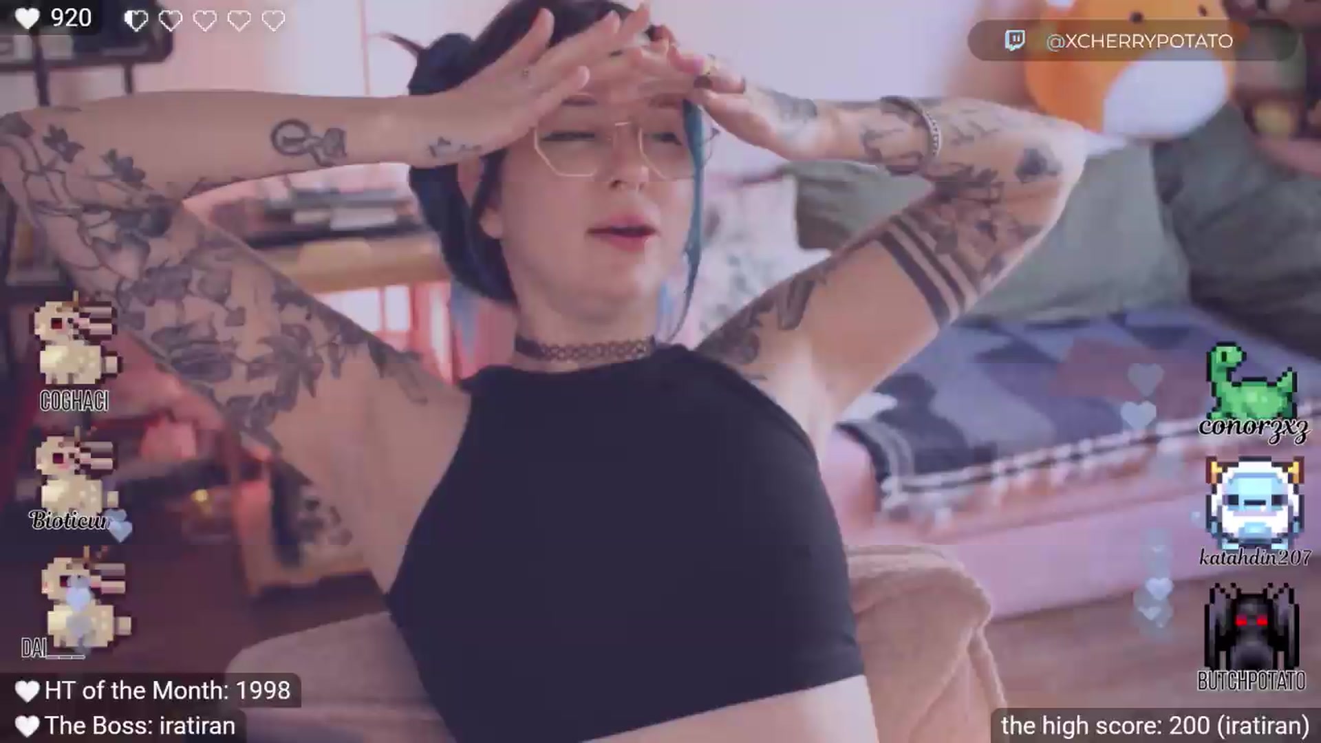 Gallery image thumbnail from definitelykev1n's myfreecams stream on, 07/20/2026, 24:06 image 3 of 20