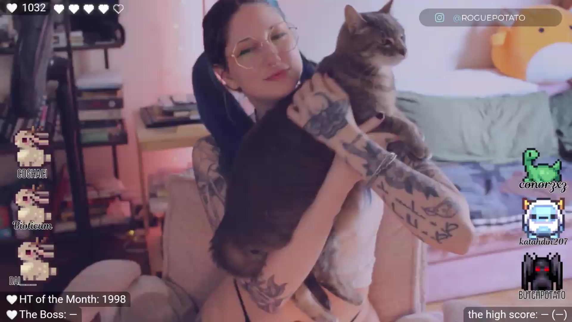 Gallery image thumbnail from definitelykev1n's myfreecams stream on, 07/24/2026, 24:06 image 2 of 20