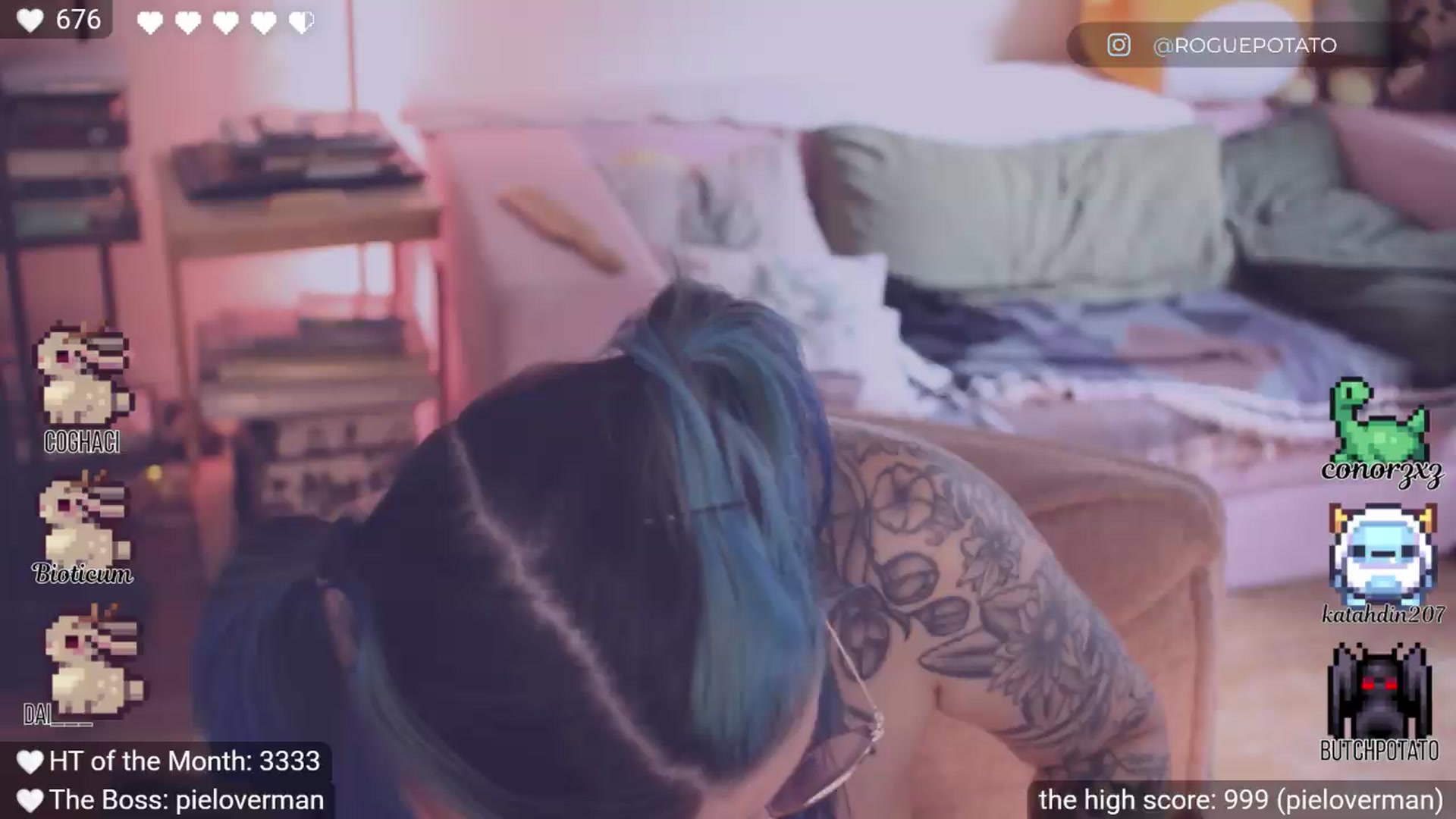 Gallery image thumbnail from definitelykev1n's myfreecams stream on, 07/27/2026, 24:34 image 19 of 20