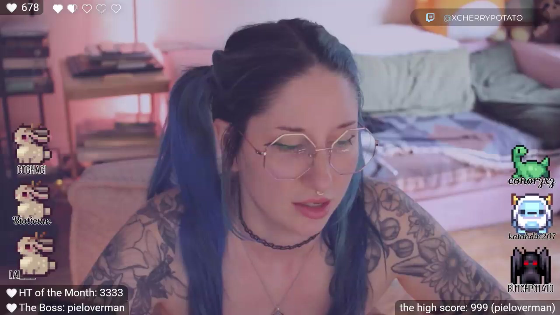 Gallery image thumbnail from definitelykev1n's myfreecams stream on, 07/27/2026, 24:34 image 14 of 20