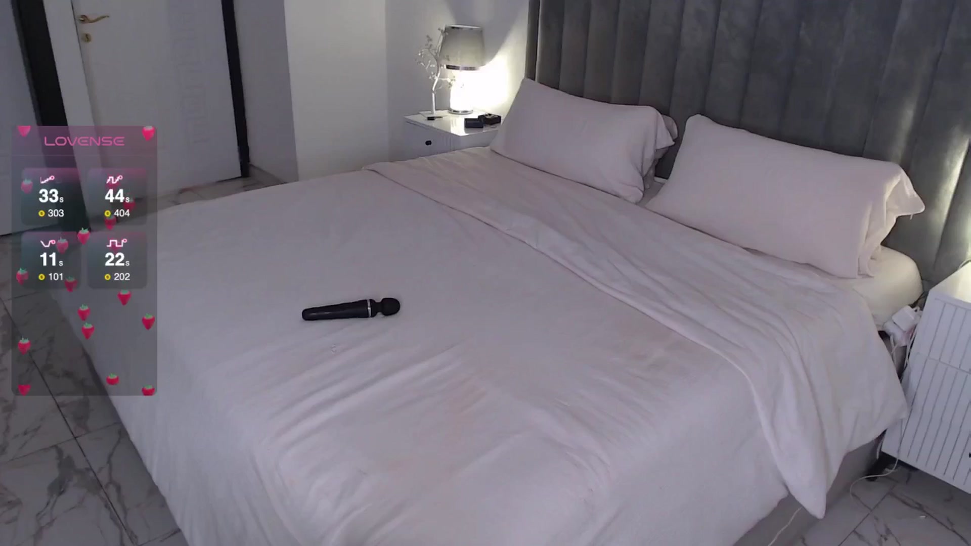Gallery image thumbnail from demiigoddess's myfreecams stream on, 07/27/2024, 14:58 image 2 of 20