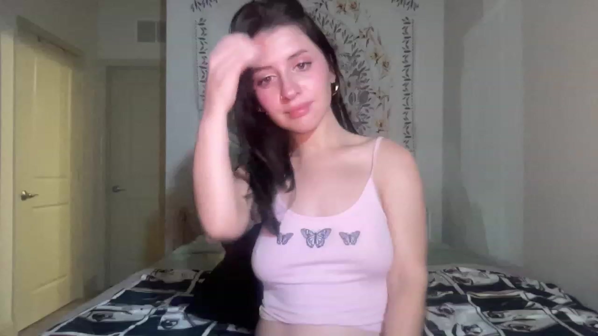 Gallery image thumbnail from demonlena's myfreecams stream on, 05/02/2023, 02:48 image 17 of 20