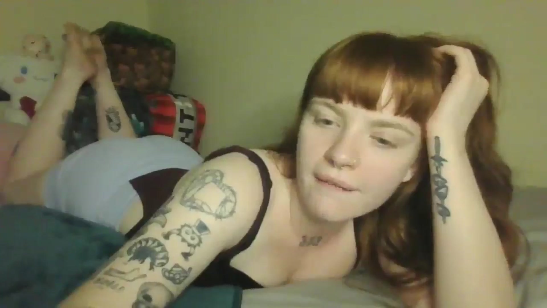 Gallery image thumbnail from demonsmok333's myfreecams stream on, 04/14/2026, 11:48 image 19 of 20