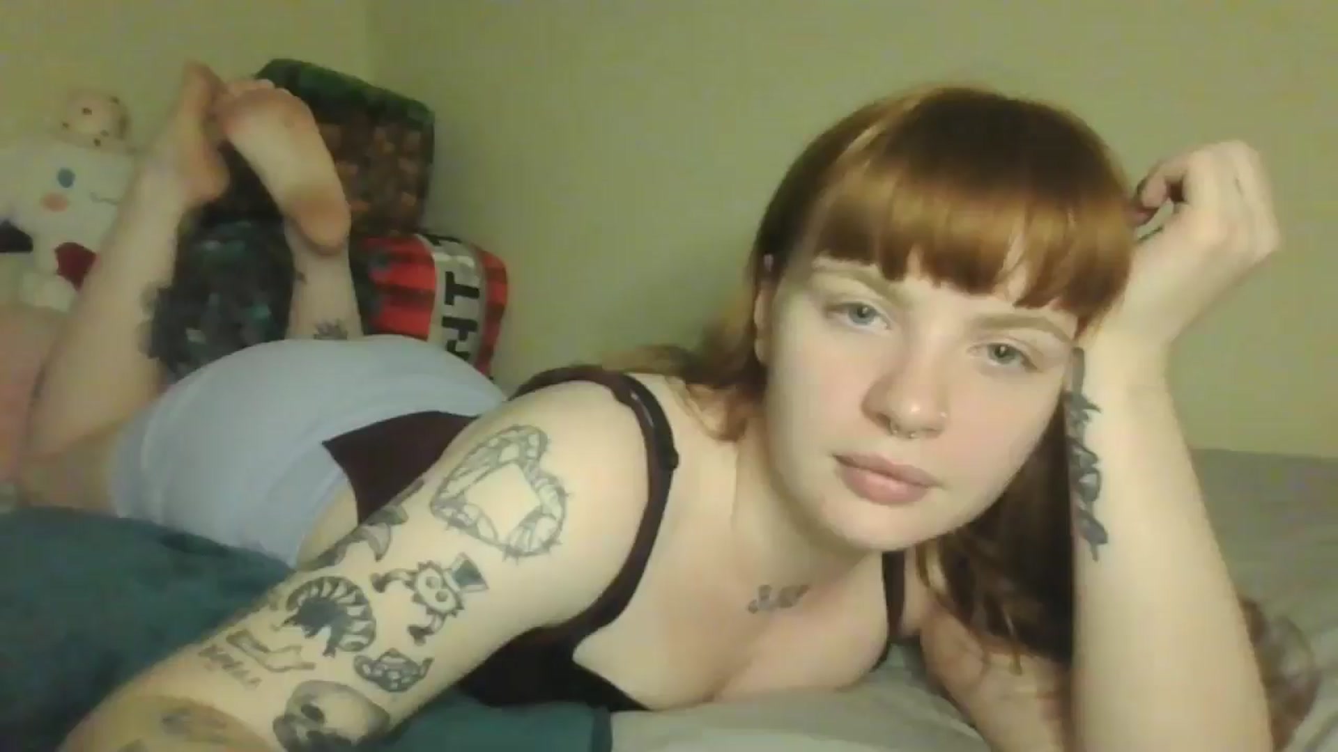 Gallery image thumbnail from demonsmok333's myfreecams stream on, 04/14/2026, 11:48 image 6 of 20