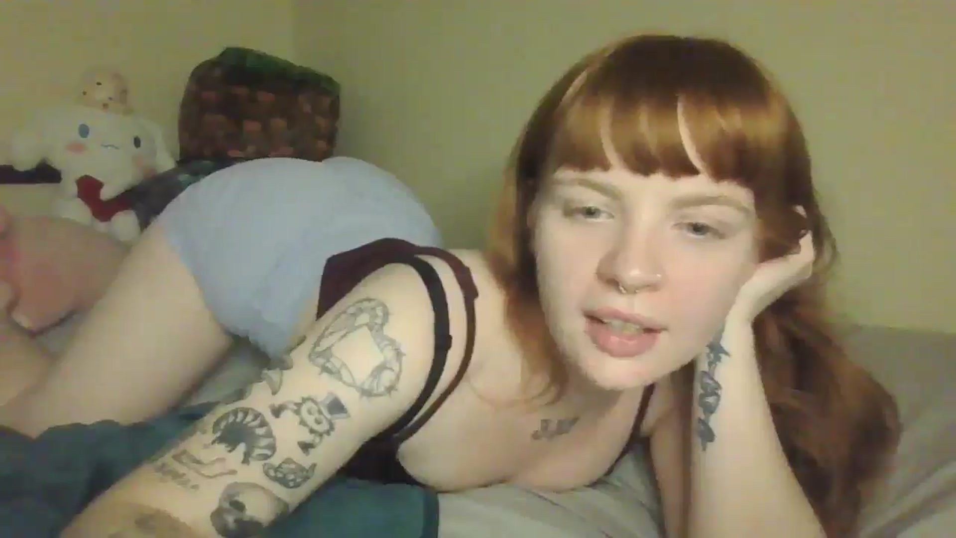Gallery image thumbnail from demonsmok333's myfreecams stream on, 04/14/2026, 12:15 image 11 of 20