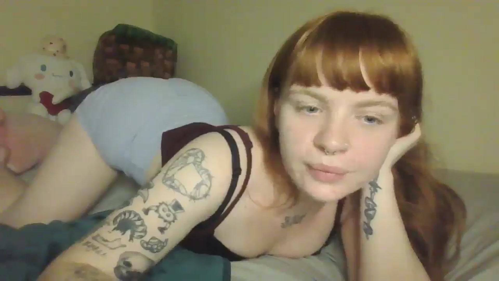 Gallery image thumbnail from demonsmok333's myfreecams stream on, 04/14/2026, 12:15 image 10 of 20