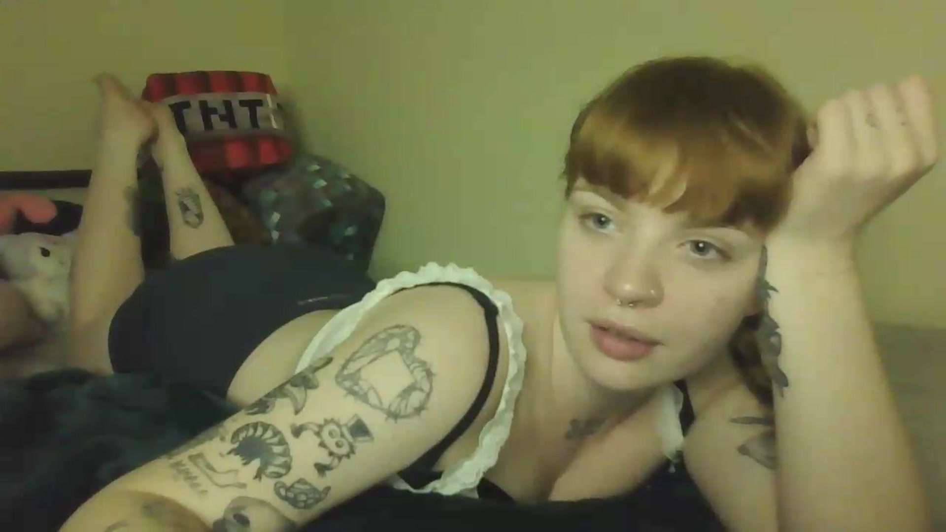 Gallery image thumbnail from demonsmok333's myfreecams stream on, 05/11/2026, 15:05 image 16 of 20