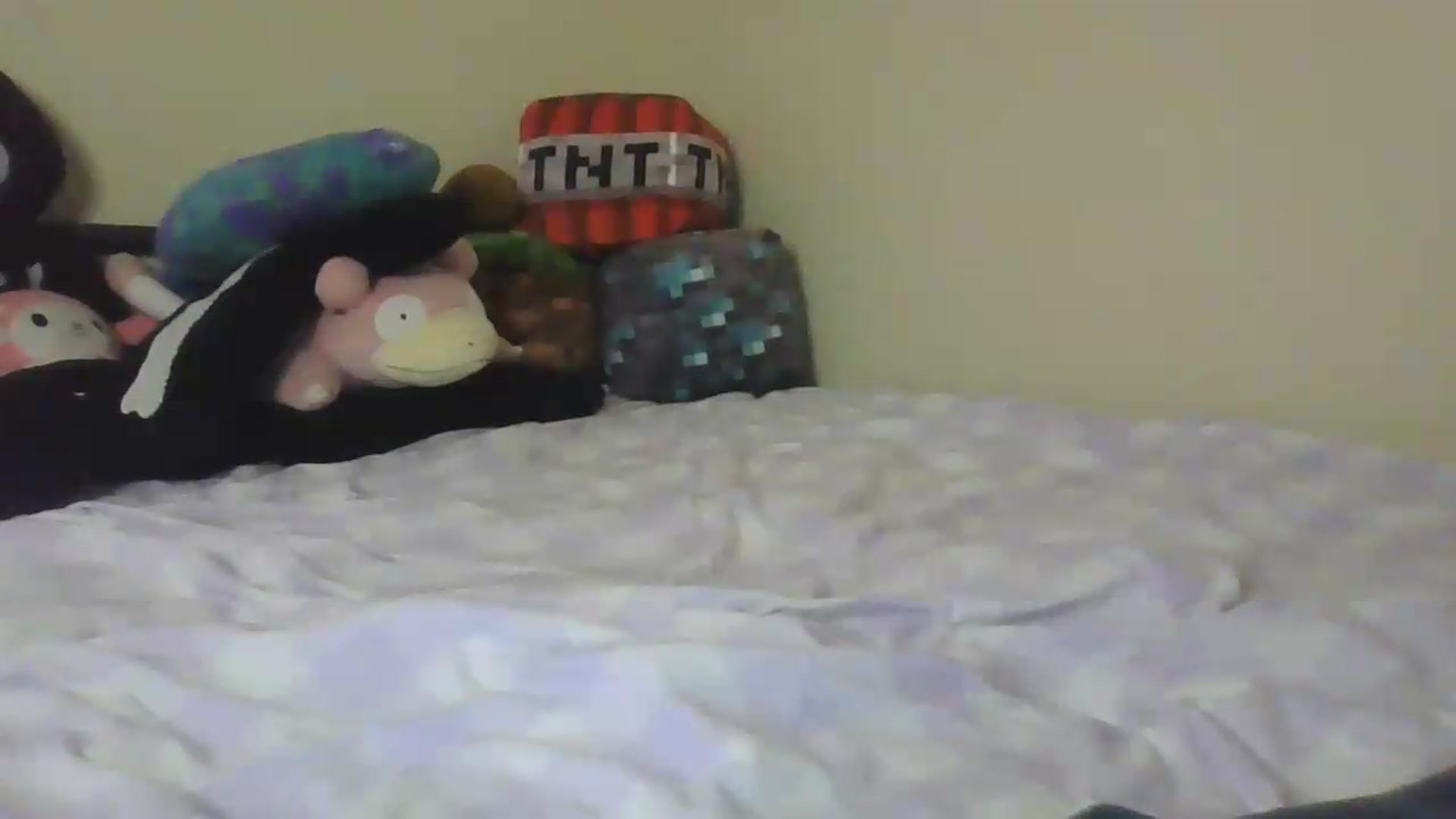 Gallery image thumbnail from demonsmok333's myfreecams stream on, 06/15/2026, 10:29 image 9 of 20