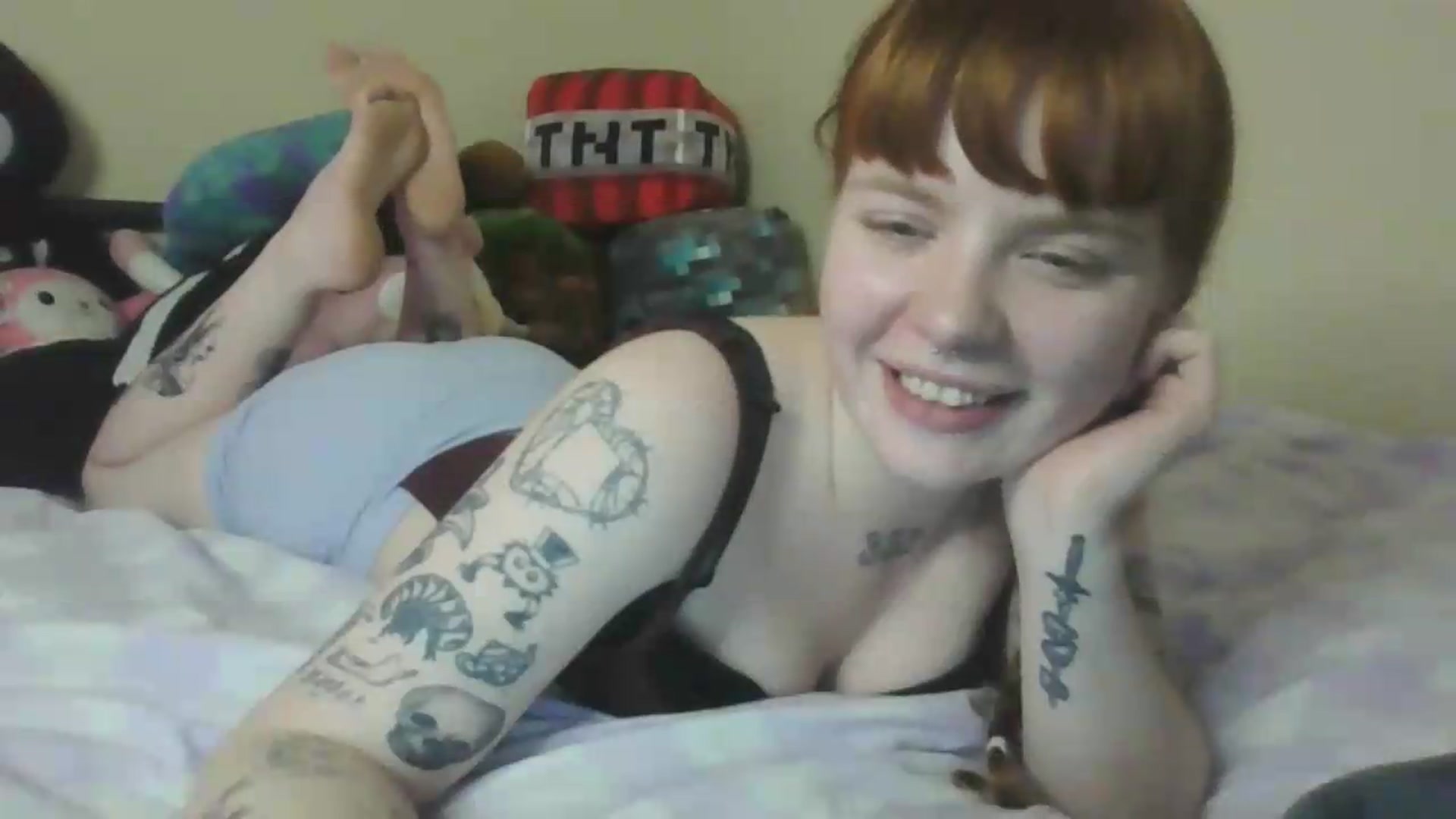 Gallery image thumbnail from demonsmok333's myfreecams stream on, 06/15/2026, 10:29 image 16 of 20