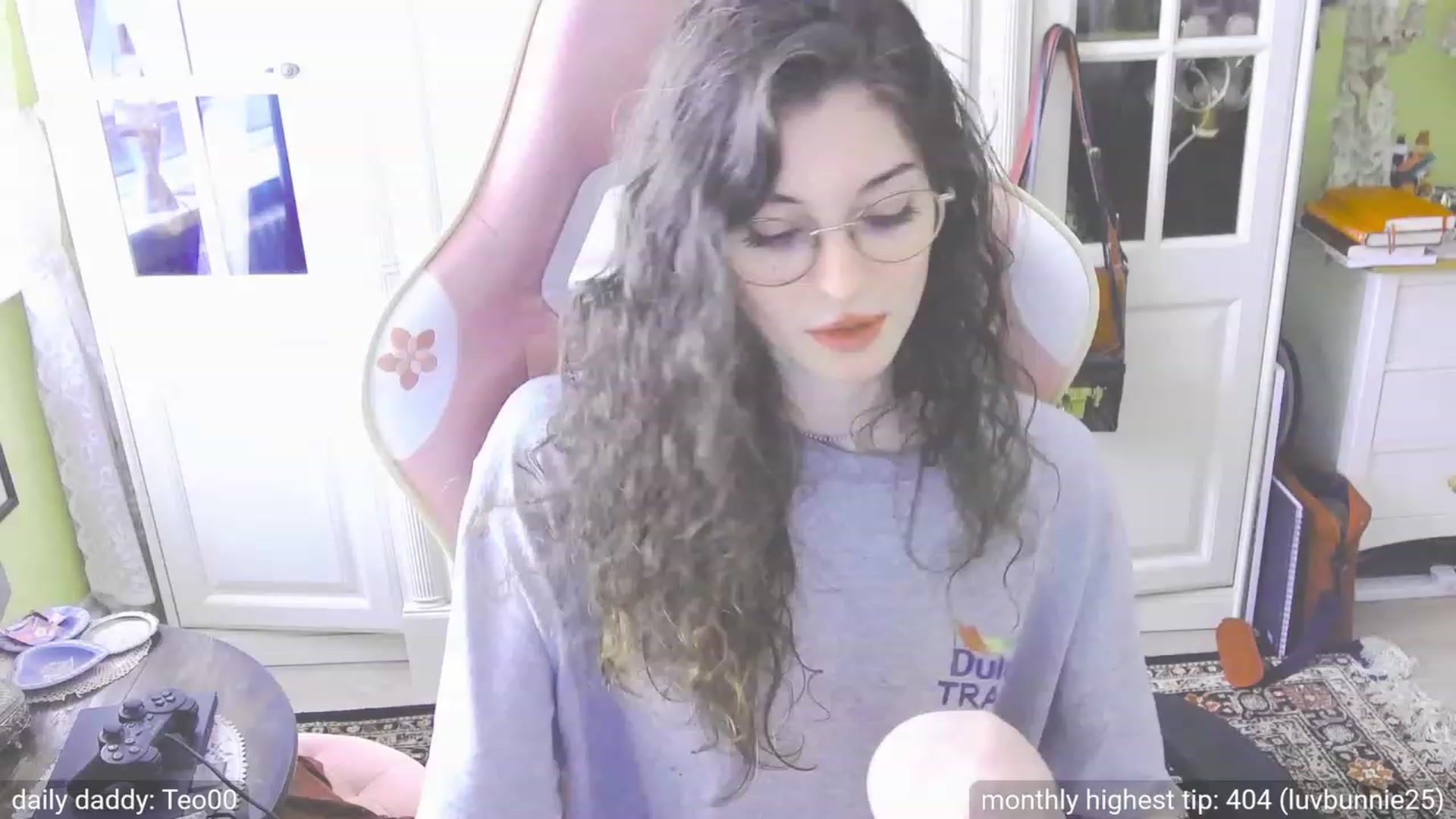 Gallery image thumbnail from dildobong's myfreecams stream on, 10/13/2023, 16:55 image 8 of 20