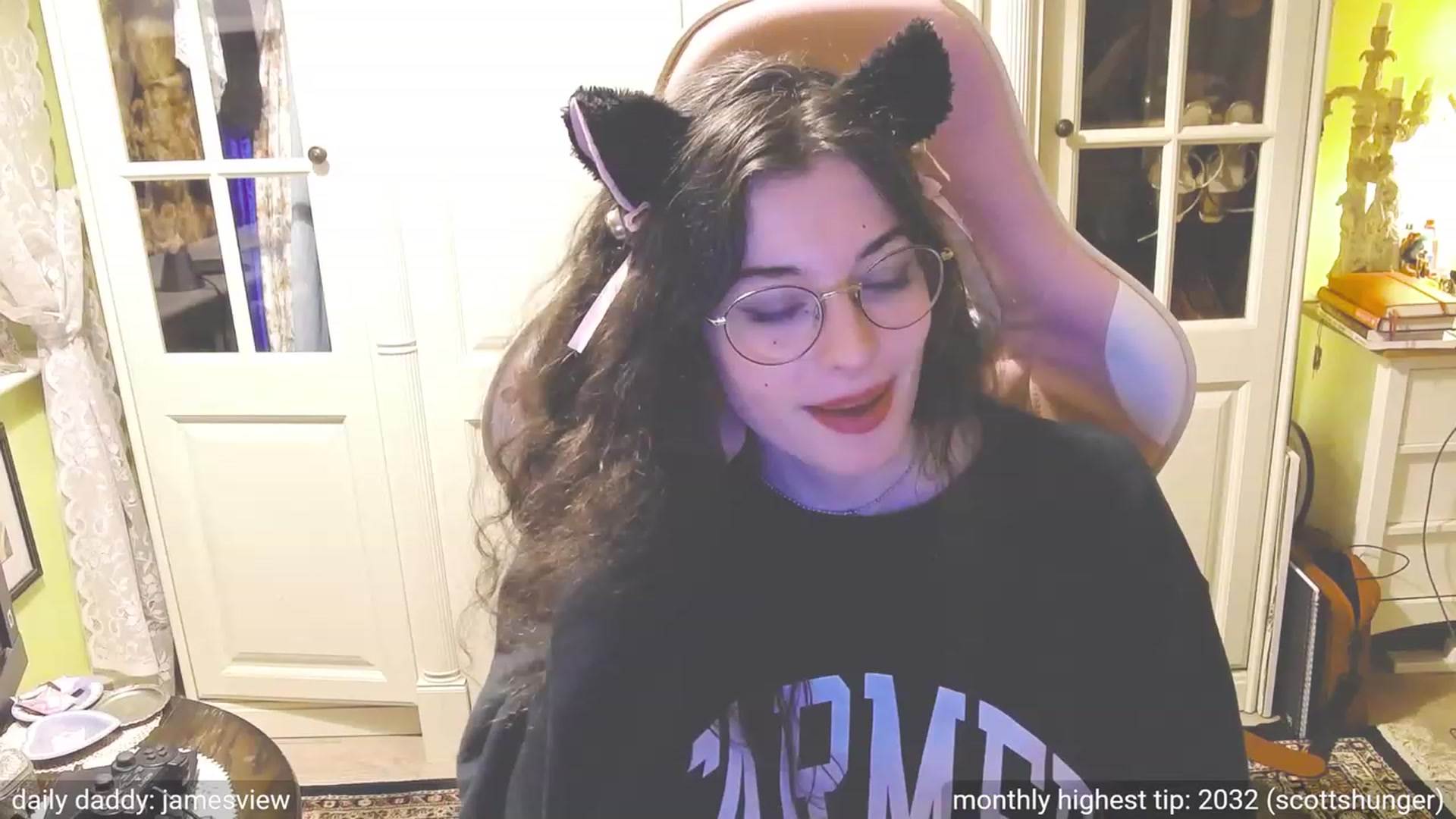 Gallery image thumbnail from dildobong's myfreecams stream on, 10/18/2023, 20:53 image 13 of 20