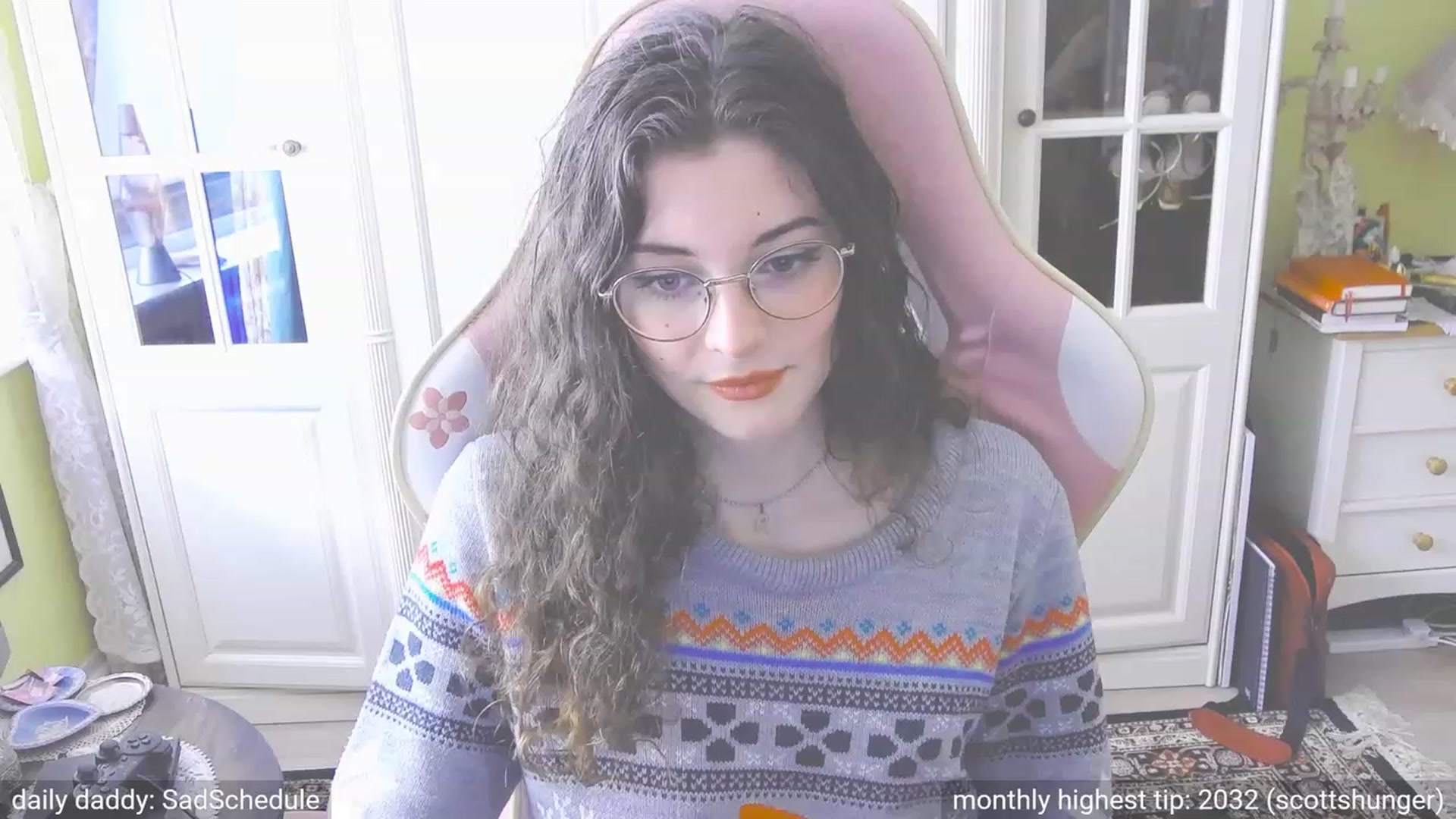 Gallery image thumbnail from dildobong's myfreecams stream on, 10/19/2023, 16:24 image 18 of 20