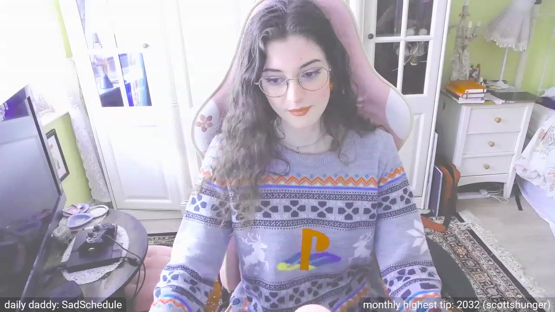 Gallery image thumbnail from dildobong's myfreecams stream on, 10/19/2023, 17:21 image 4 of 20