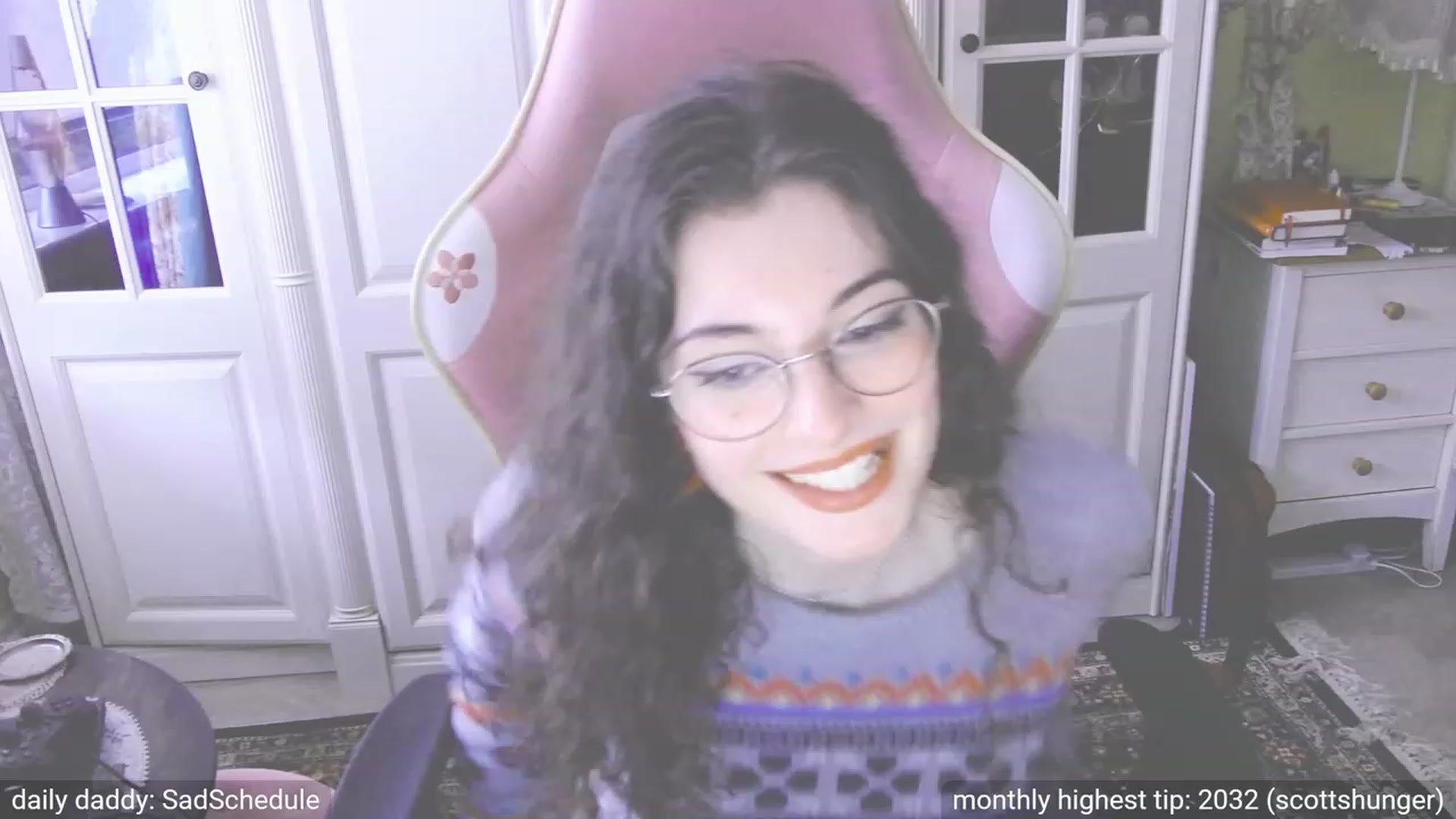Gallery image thumbnail from dildobong's myfreecams stream on, 10/19/2023, 17:21 image 16 of 20
