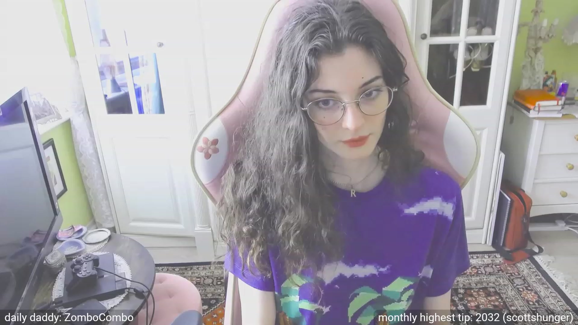Gallery image thumbnail from dildobong's myfreecams stream on, 10/20/2023, 13:18 image 8 of 20