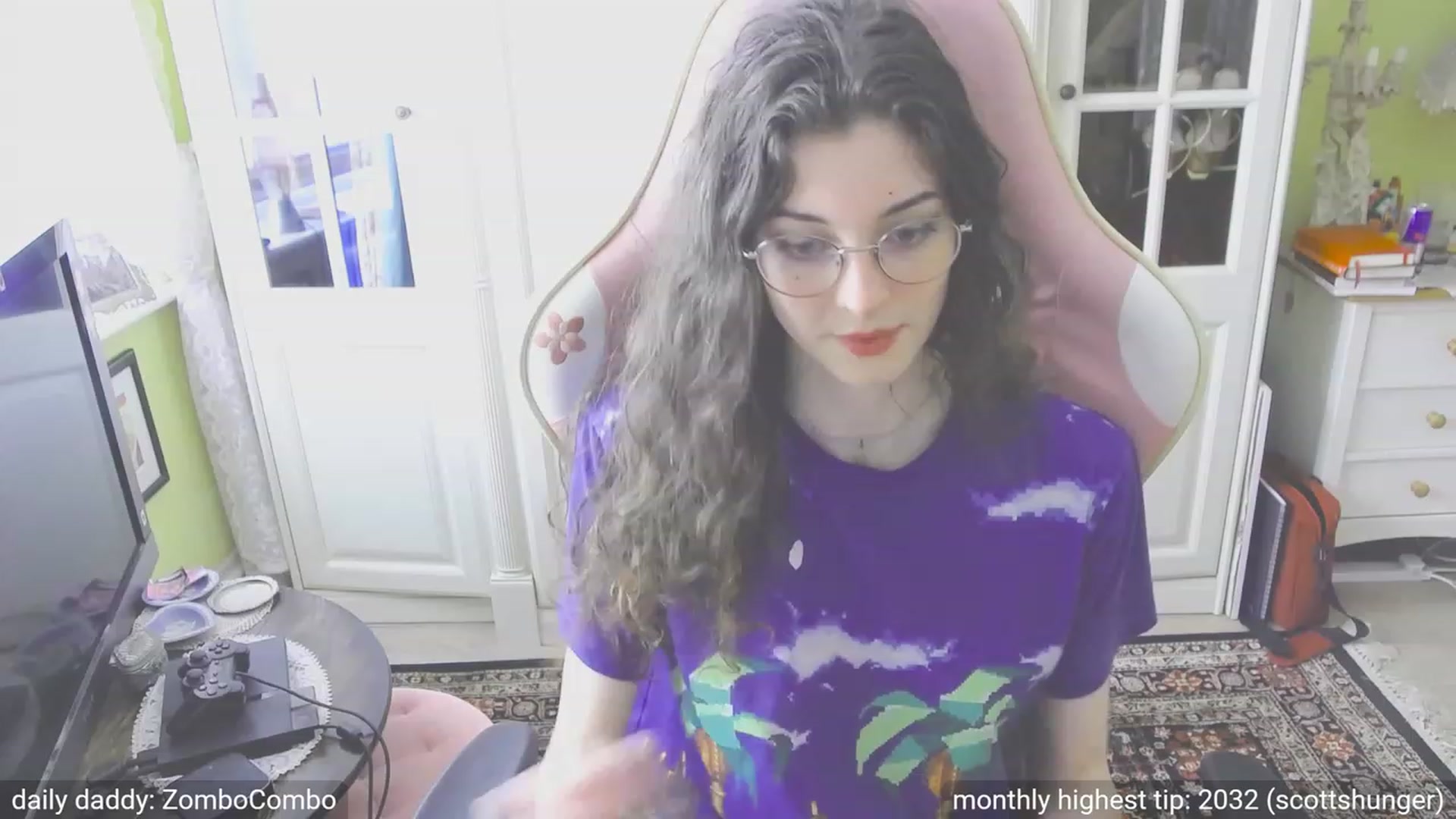 Gallery image thumbnail from dildobong's myfreecams stream on, 10/20/2023, 13:18 image 10 of 20