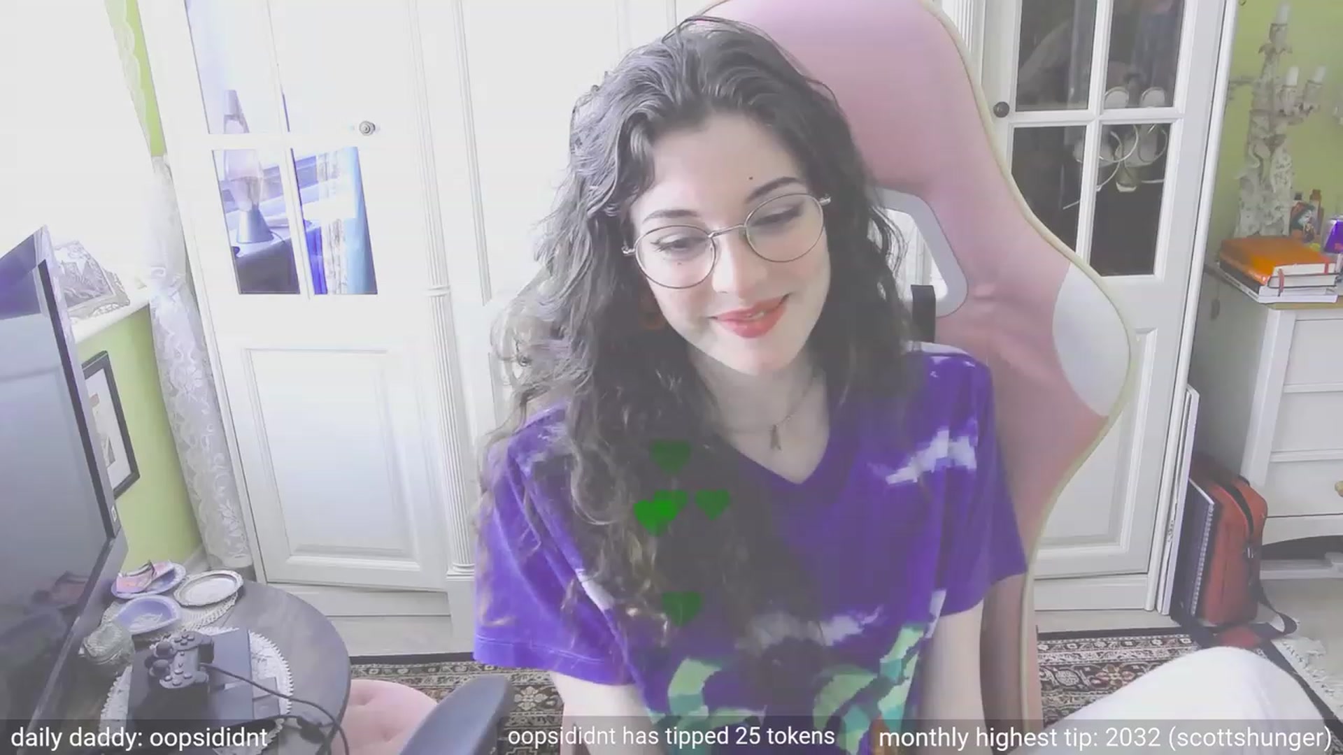 Gallery image thumbnail from dildobong's myfreecams stream on, 10/20/2023, 14:01 image 2 of 20
