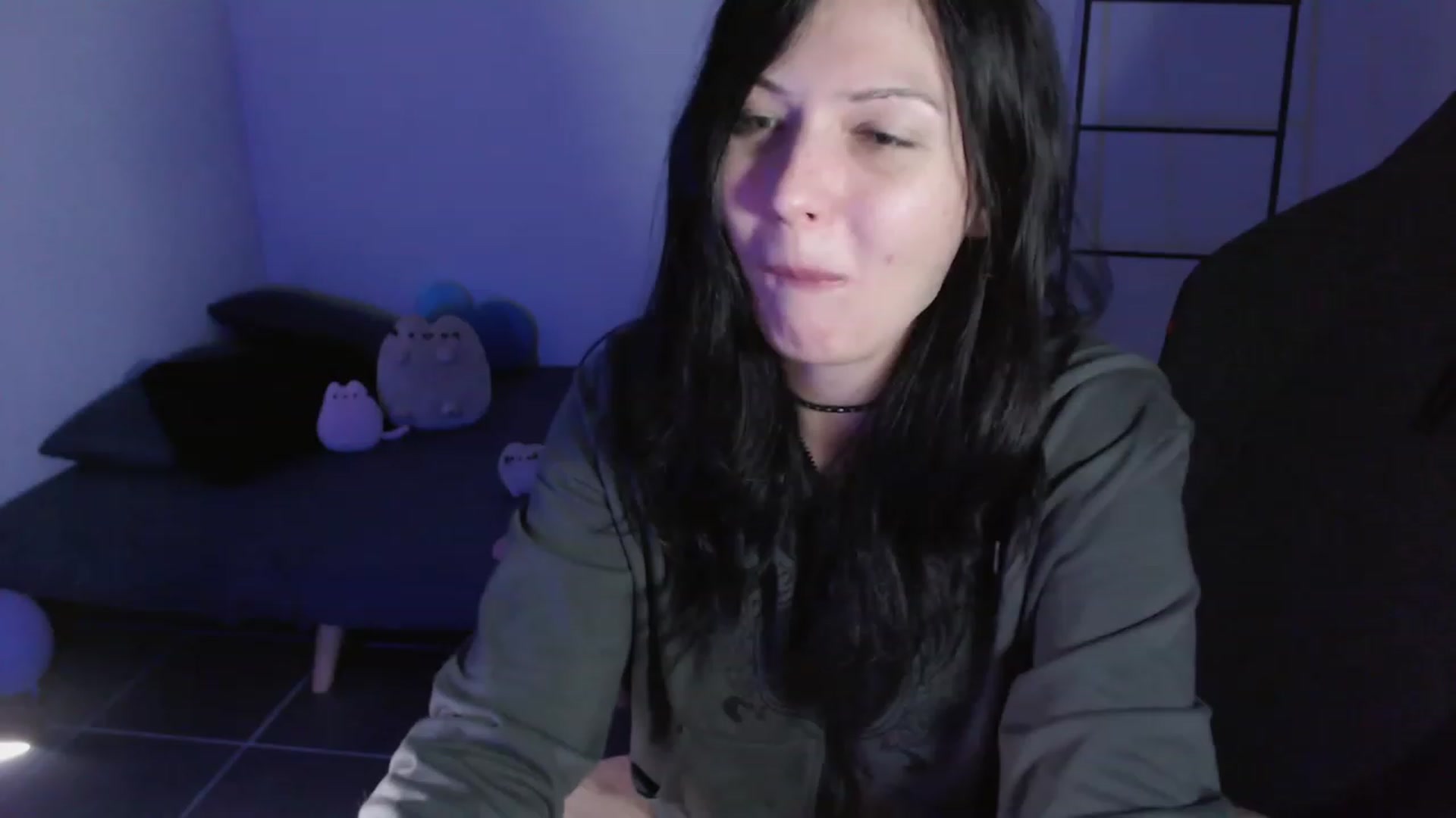 Gallery image thumbnail from dilf_suckr's myfreecams stream on, 01/15/2024, 05:59 image 19 of 20