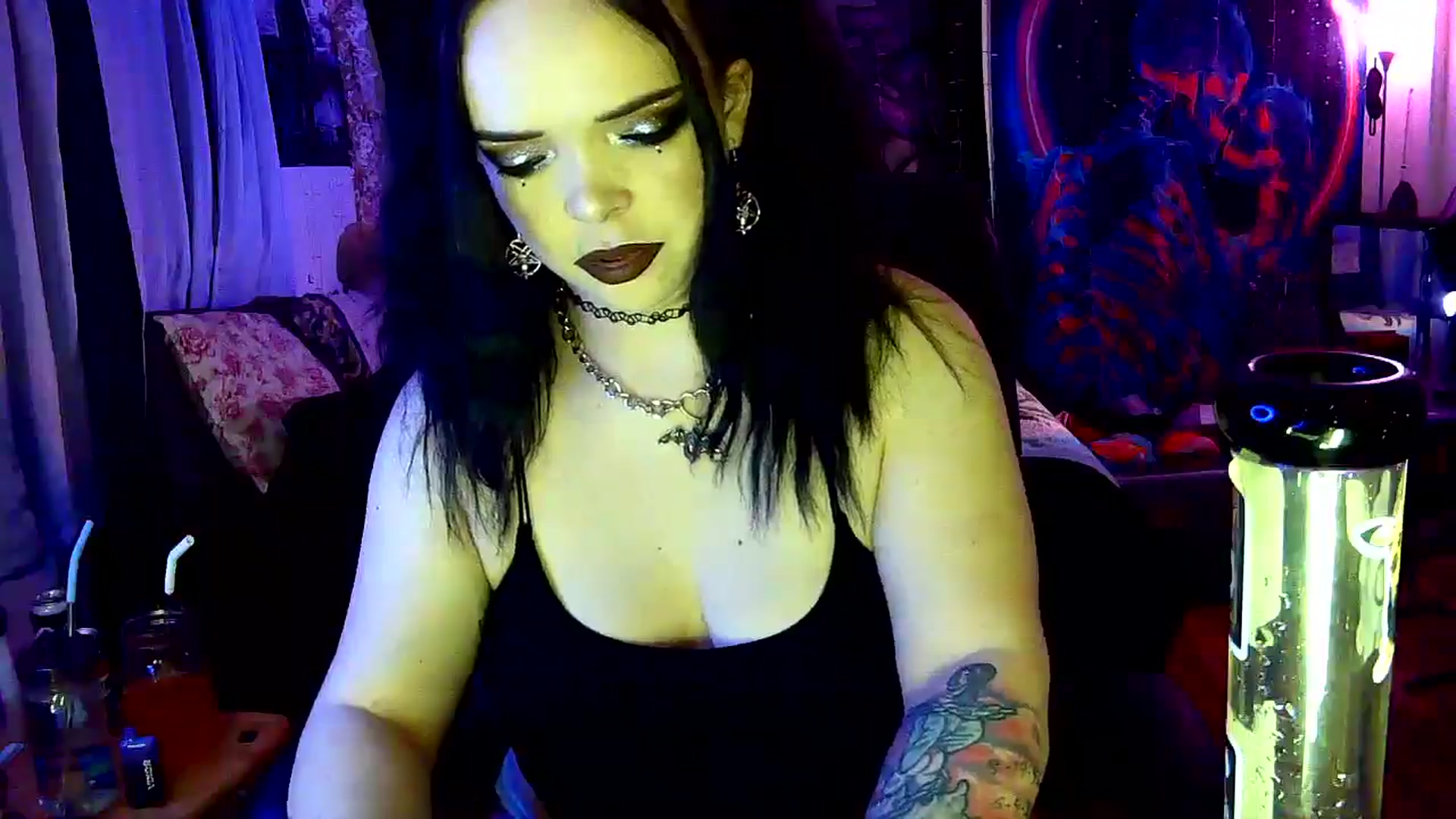 Gallery image thumbnail from dimebagdame's myfreecams stream on, 02/01/2025, 11:12 image 12 of 20
