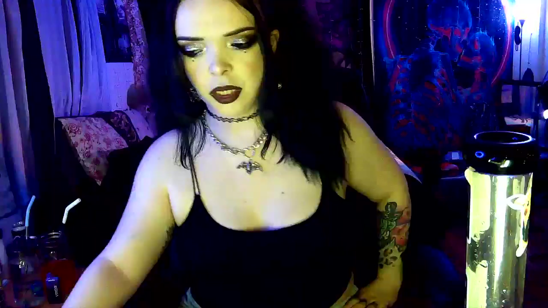 Gallery image thumbnail from dimebagdame's myfreecams stream on, 02/01/2025, 11:12 image 15 of 20