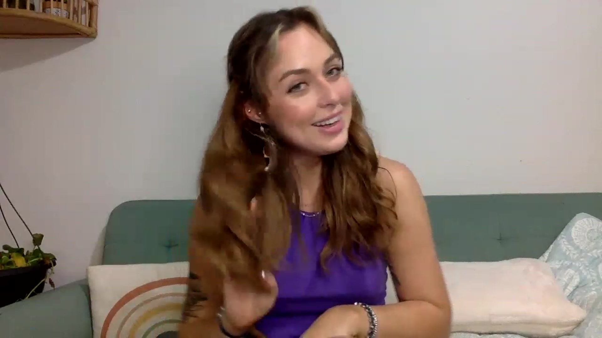Gallery image thumbnail from dimples4life's myfreecams stream on, 04/15/2023, 23:51 image 13 of 20