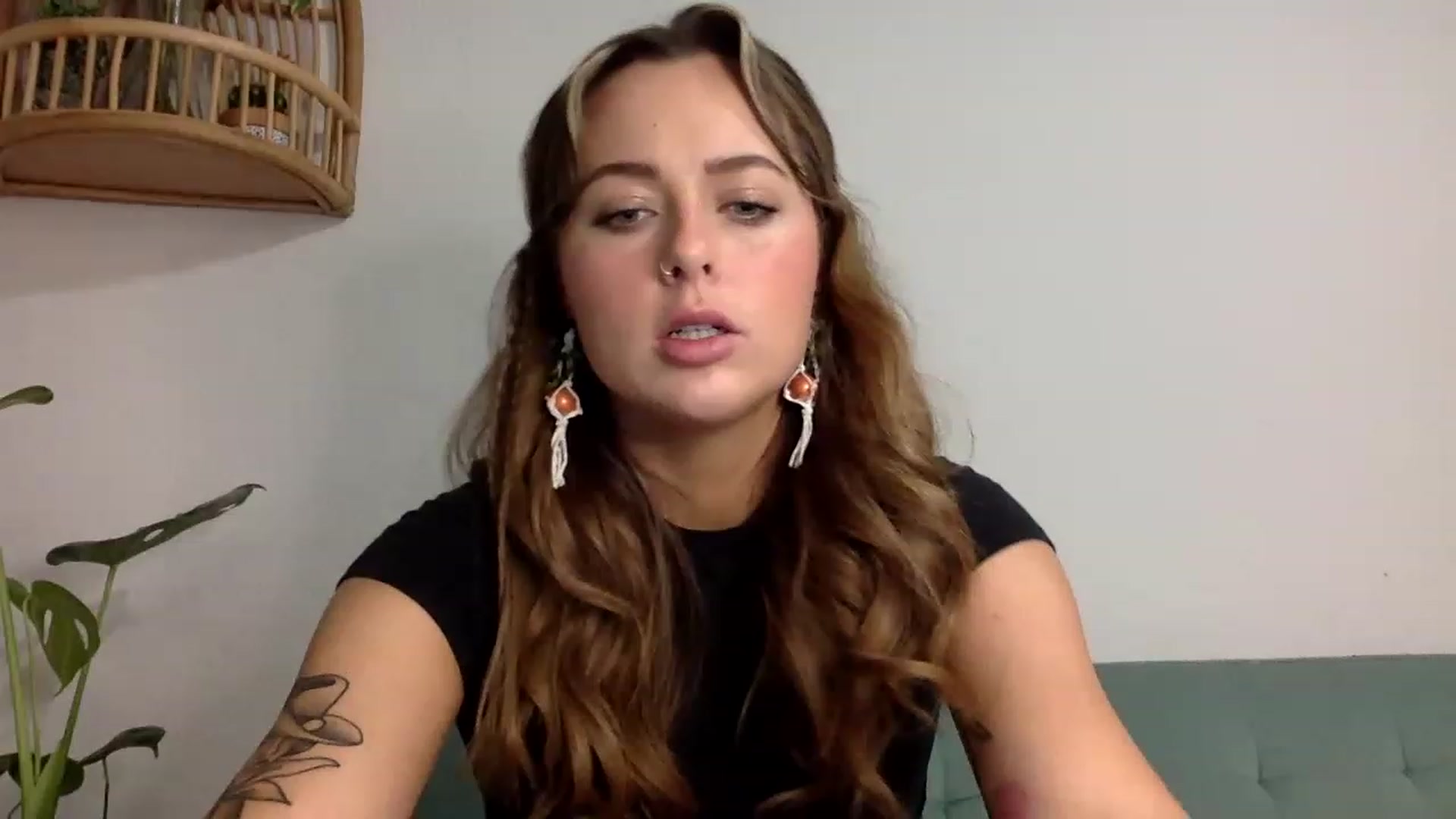 Gallery image thumbnail from dimples4life's myfreecams stream on, 04/20/2023, 23:35 image 1 of 20