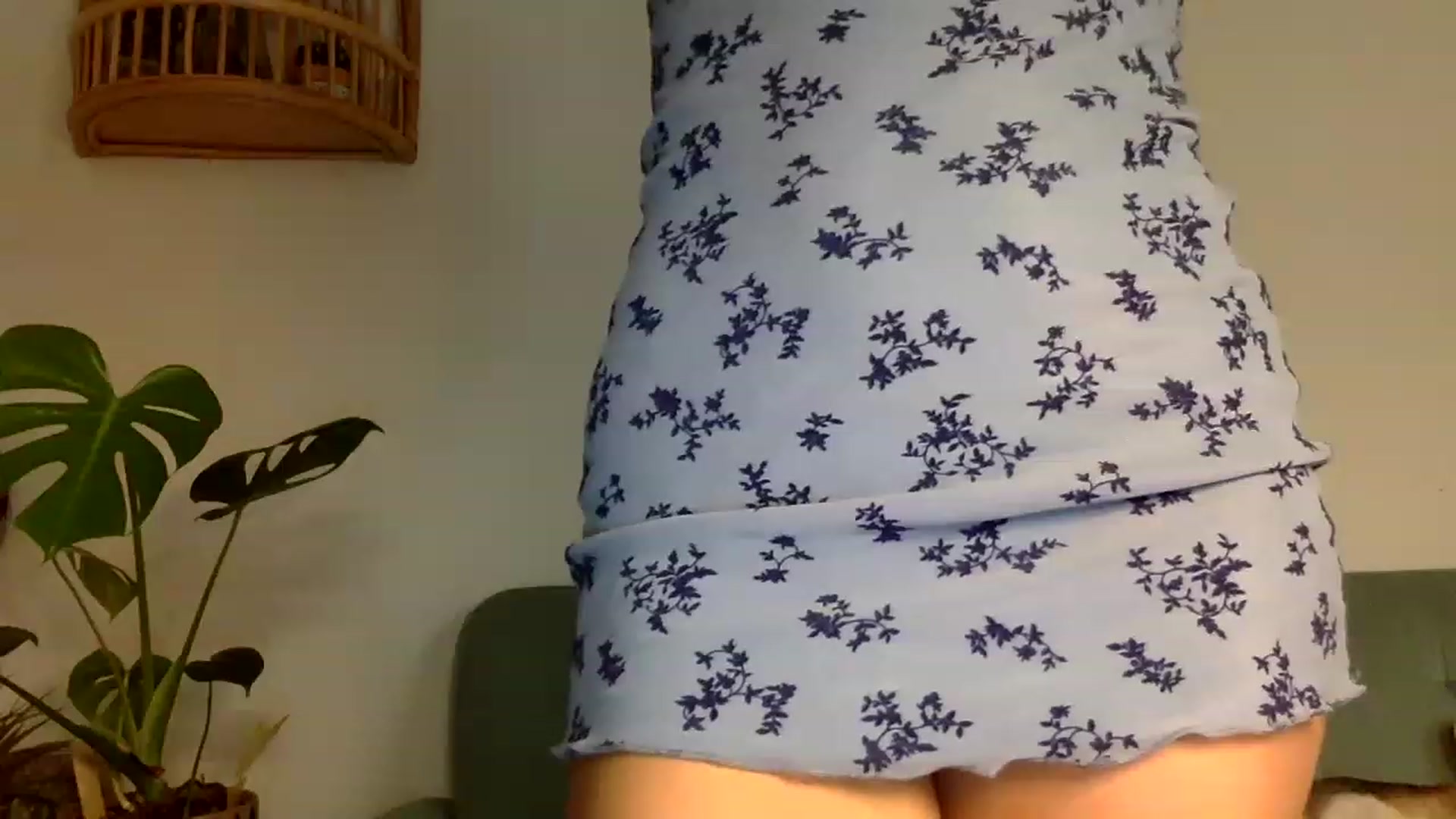 Gallery image thumbnail from dimples4life's myfreecams stream on, 05/05/2023, 03:39 image 6 of 20
