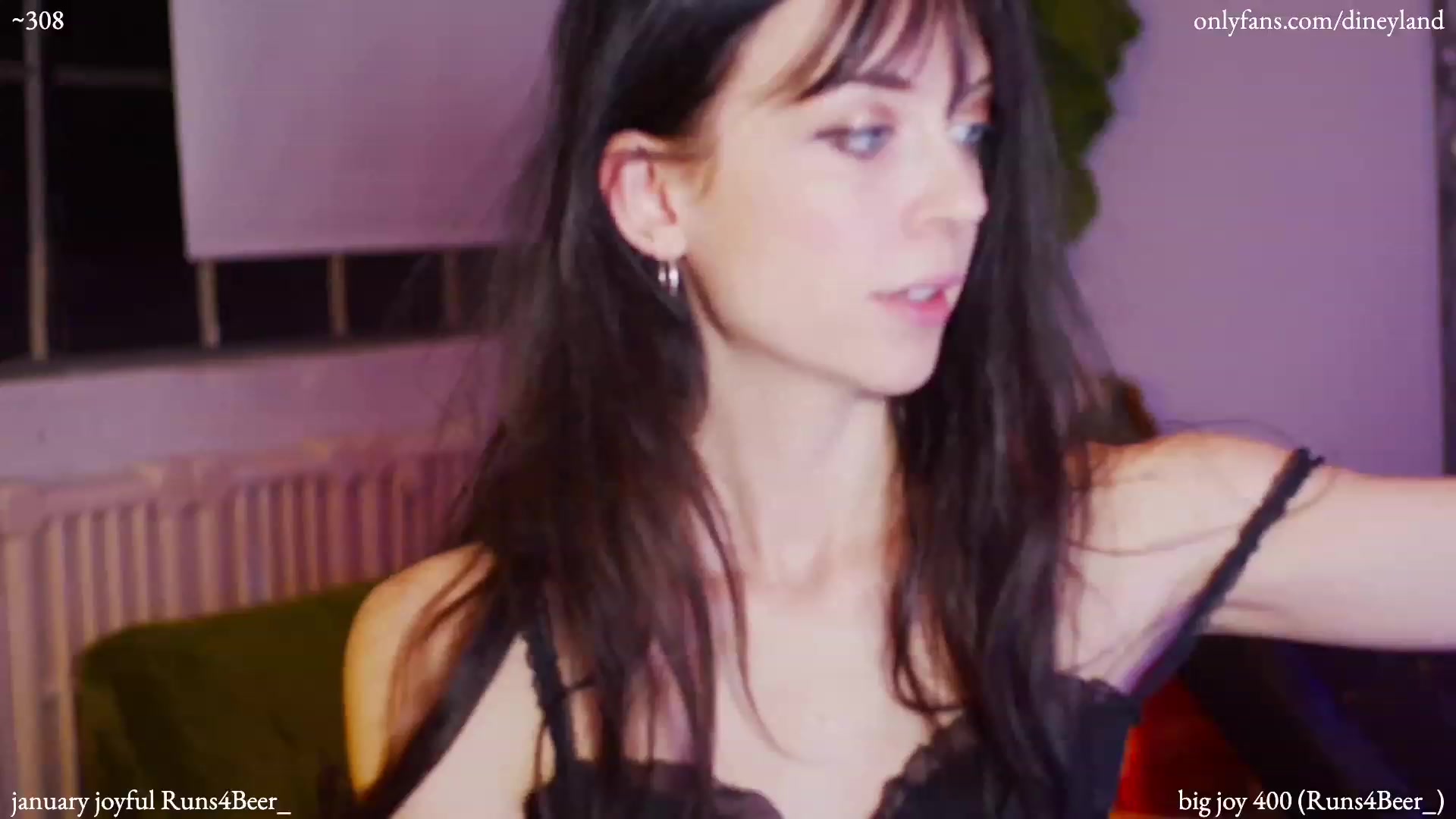 Gallery image thumbnail from diney's myfreecams stream on, 01/27/2023, 06:34 image 10 of 20