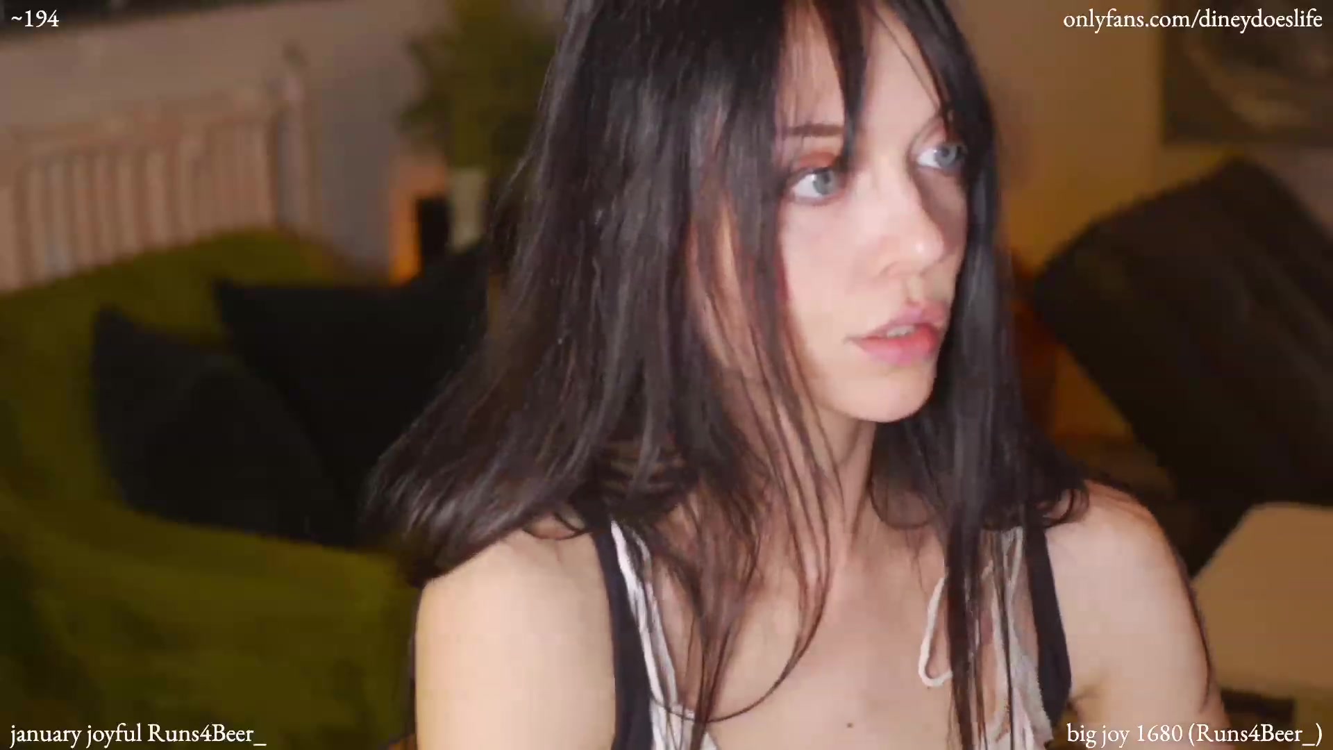 Gallery image thumbnail from diney's myfreecams stream on, 02/01/2023, 07:25 image 10 of 20
