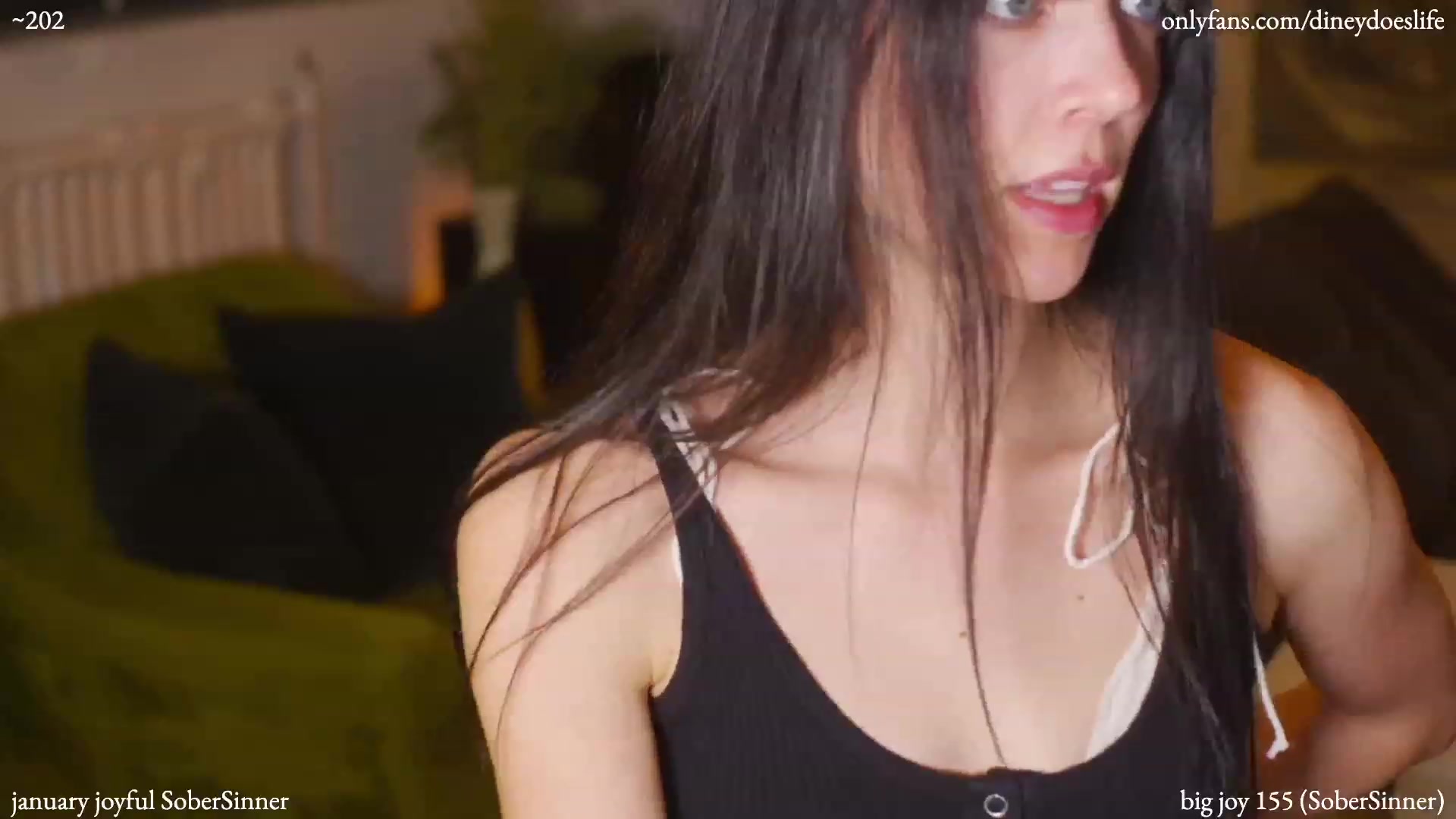 Gallery image thumbnail from diney's myfreecams stream on, 02/01/2023, 07:25 image 3 of 20