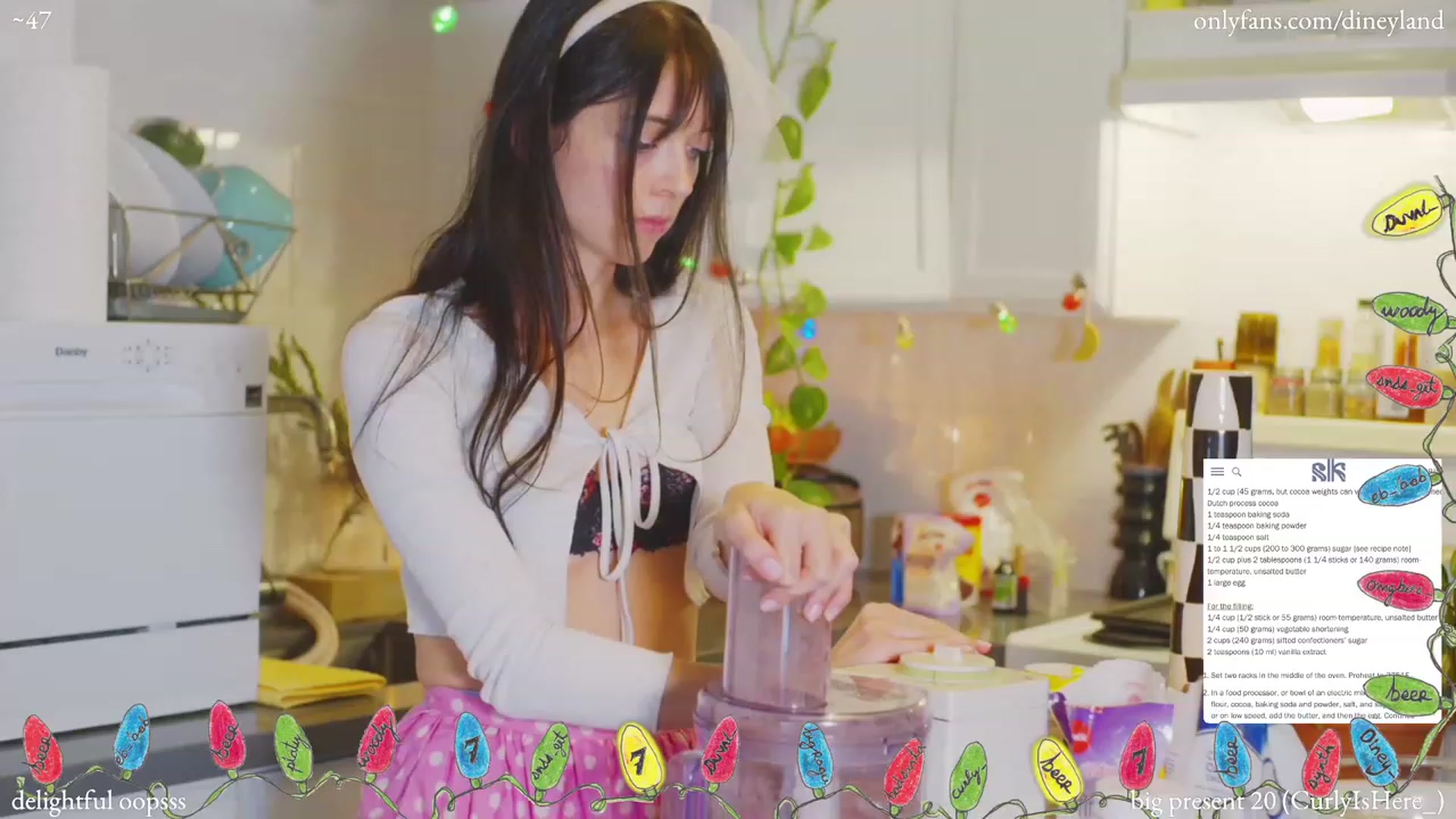 Gallery image thumbnail from diney_'s myfreecams stream on, 12/07/2022, 07:06 image 4 of 20