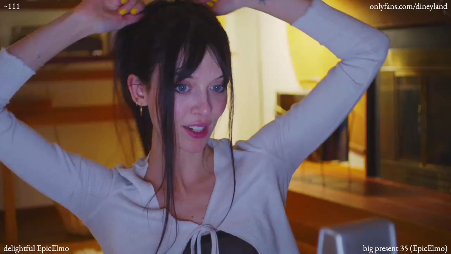 Gallery image thumbnail from diney_'s myfreecams stream on, 12/12/2022, 06:47 image 4 of 20