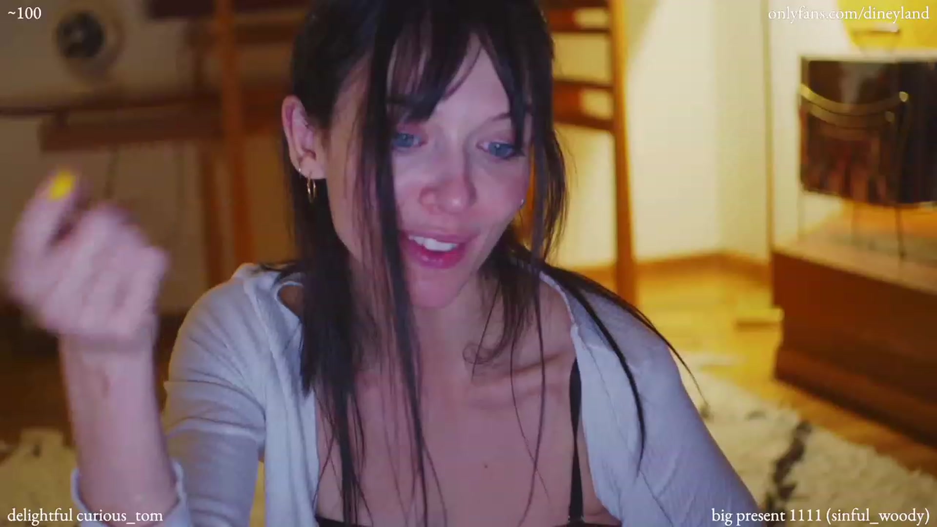 Gallery image thumbnail from diney_'s myfreecams stream on, 12/12/2022, 07:24 image 20 of 20