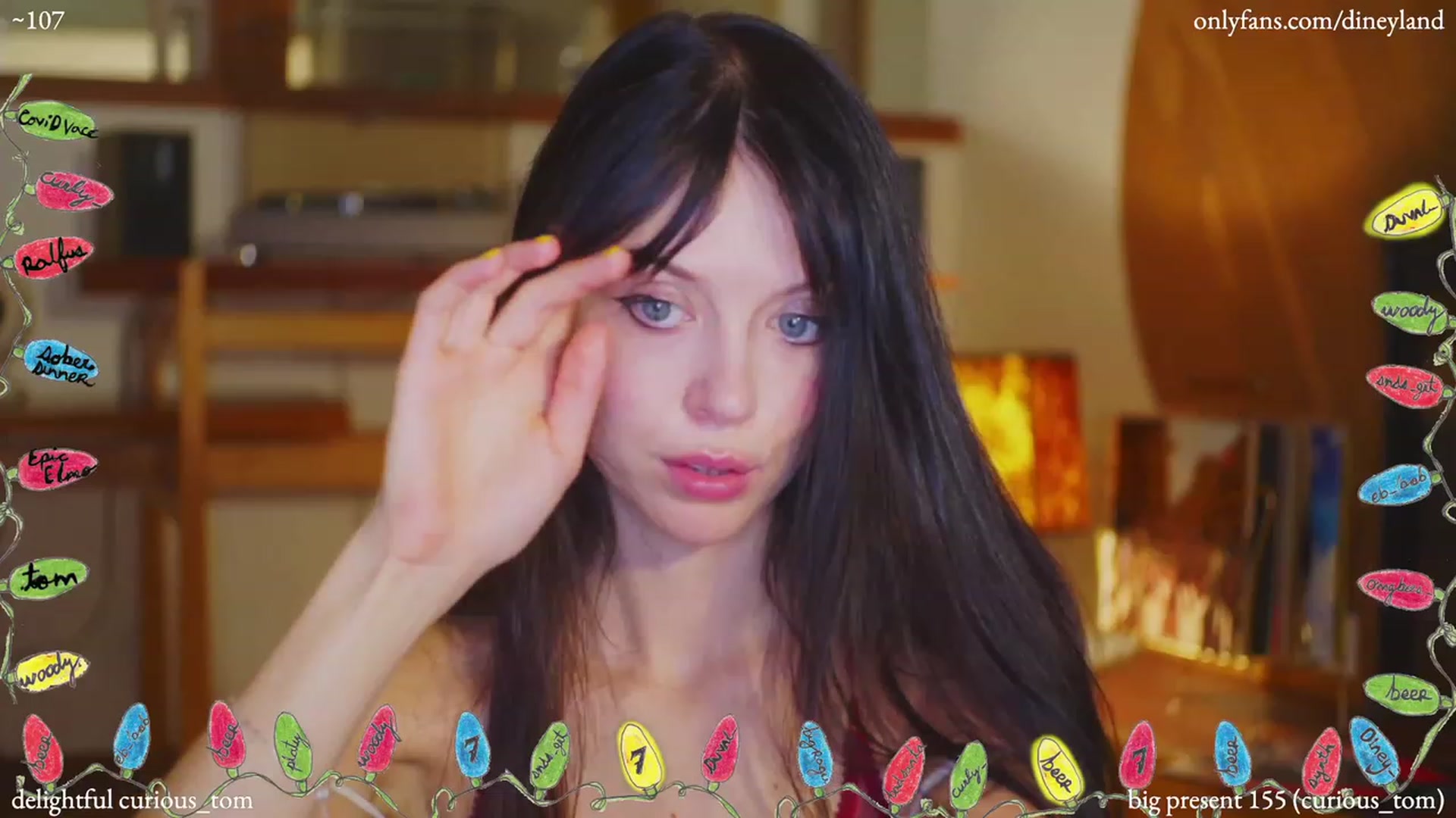 Gallery image thumbnail from diney_'s myfreecams stream on, 12/14/2022, 22:42 image 3 of 20
