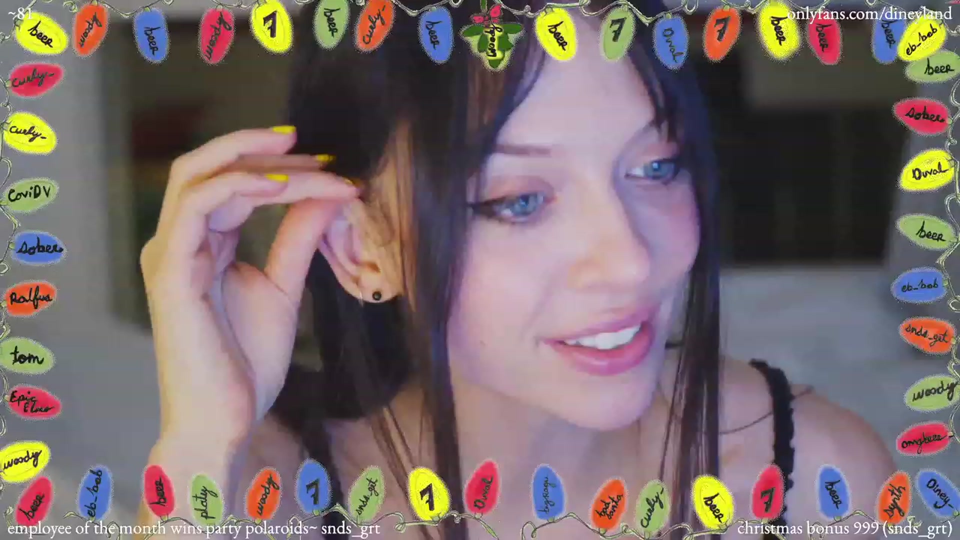Gallery image thumbnail from diney_'s myfreecams stream on, 12/24/2022, 06:50 image 1 of 20
