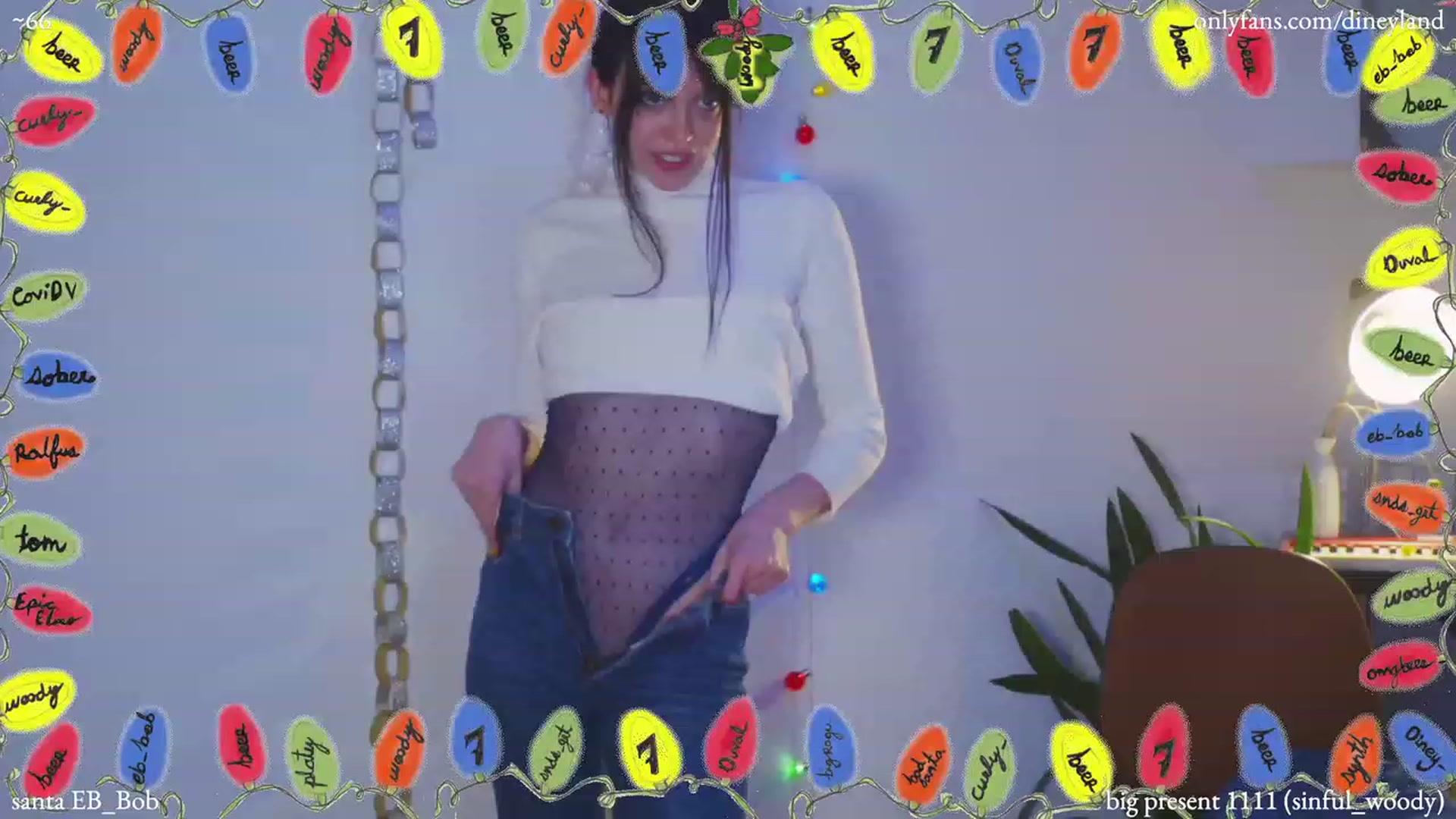 Gallery image thumbnail from diney_'s myfreecams stream on, 12/28/2022, 06:56 image 3 of 20