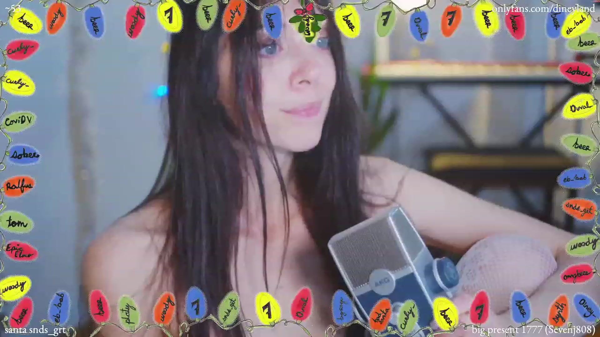 Gallery image thumbnail from diney_'s myfreecams stream on, 12/30/2022, 08:51 image 19 of 20
