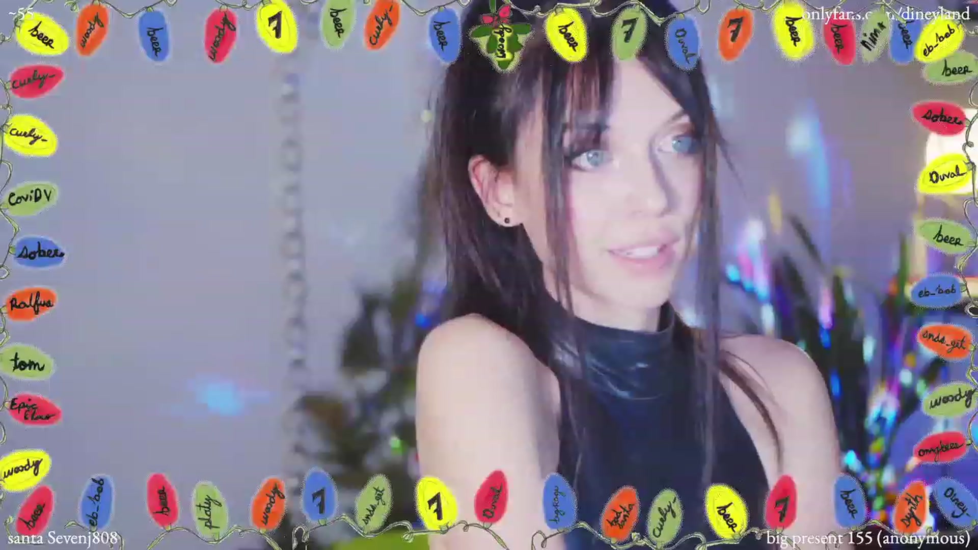 Gallery image thumbnail from diney_'s myfreecams stream on, 12/31/2022, 07:28 image 3 of 20