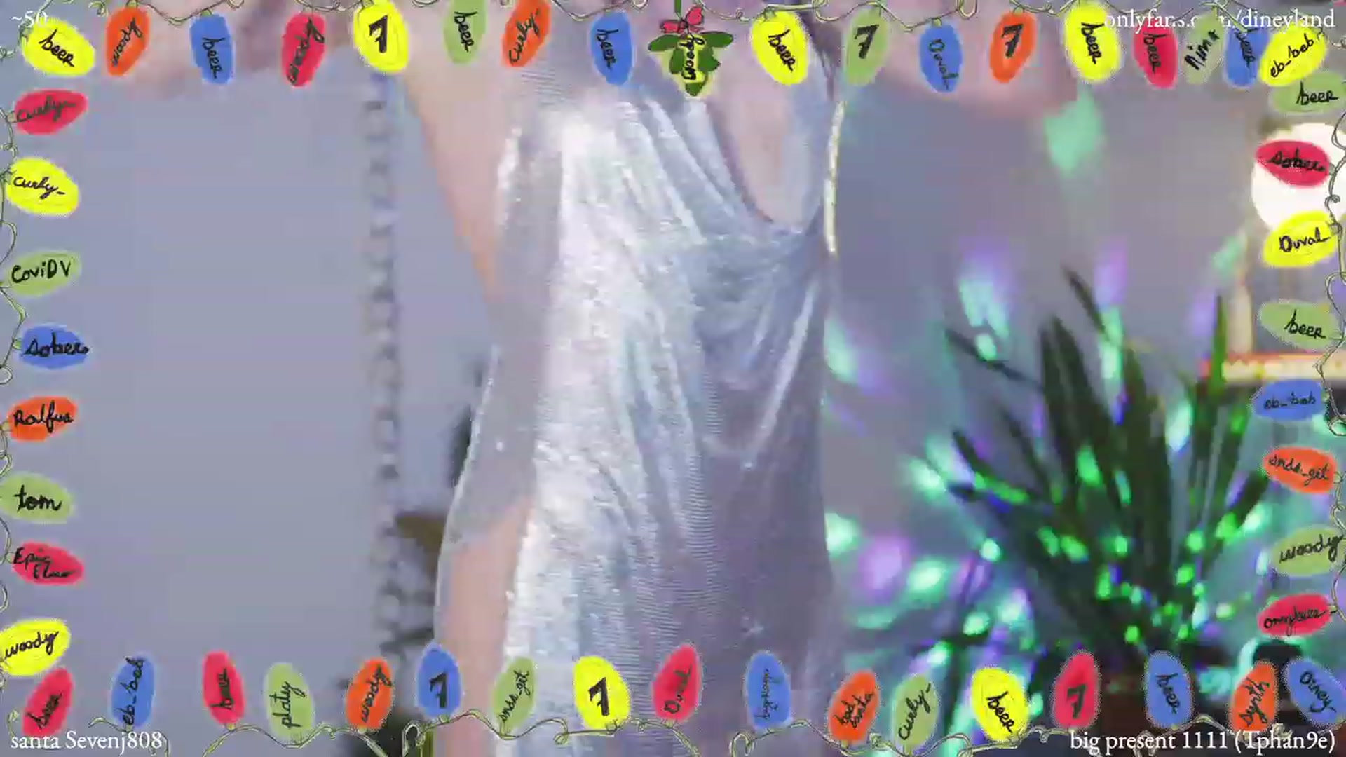 Gallery image thumbnail from diney_'s myfreecams stream on, 12/31/2022, 07:28 image 16 of 20