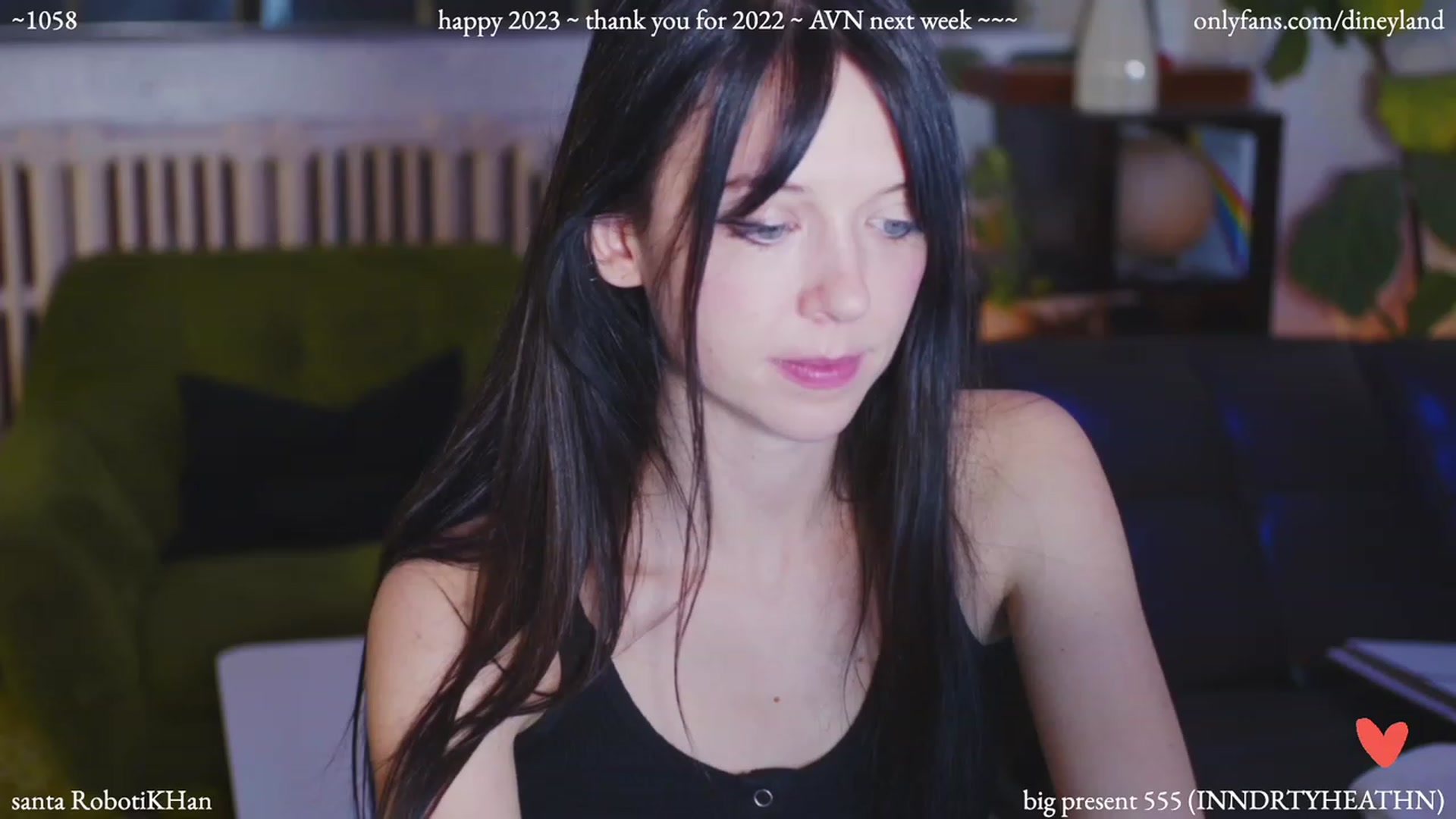Gallery image thumbnail from diney_'s myfreecams stream on, 01/02/2023, 06:47 image 1 of 20