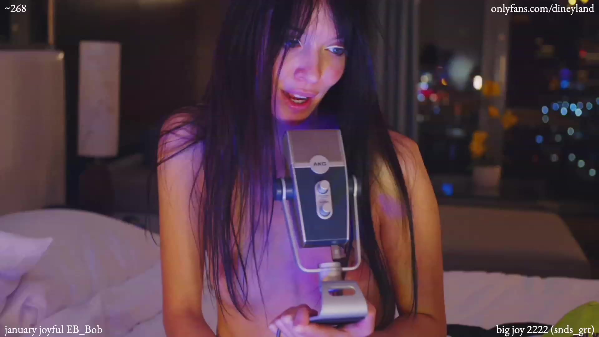 Gallery image thumbnail from diney_'s myfreecams stream on, 01/06/2023, 07:21 image 12 of 20